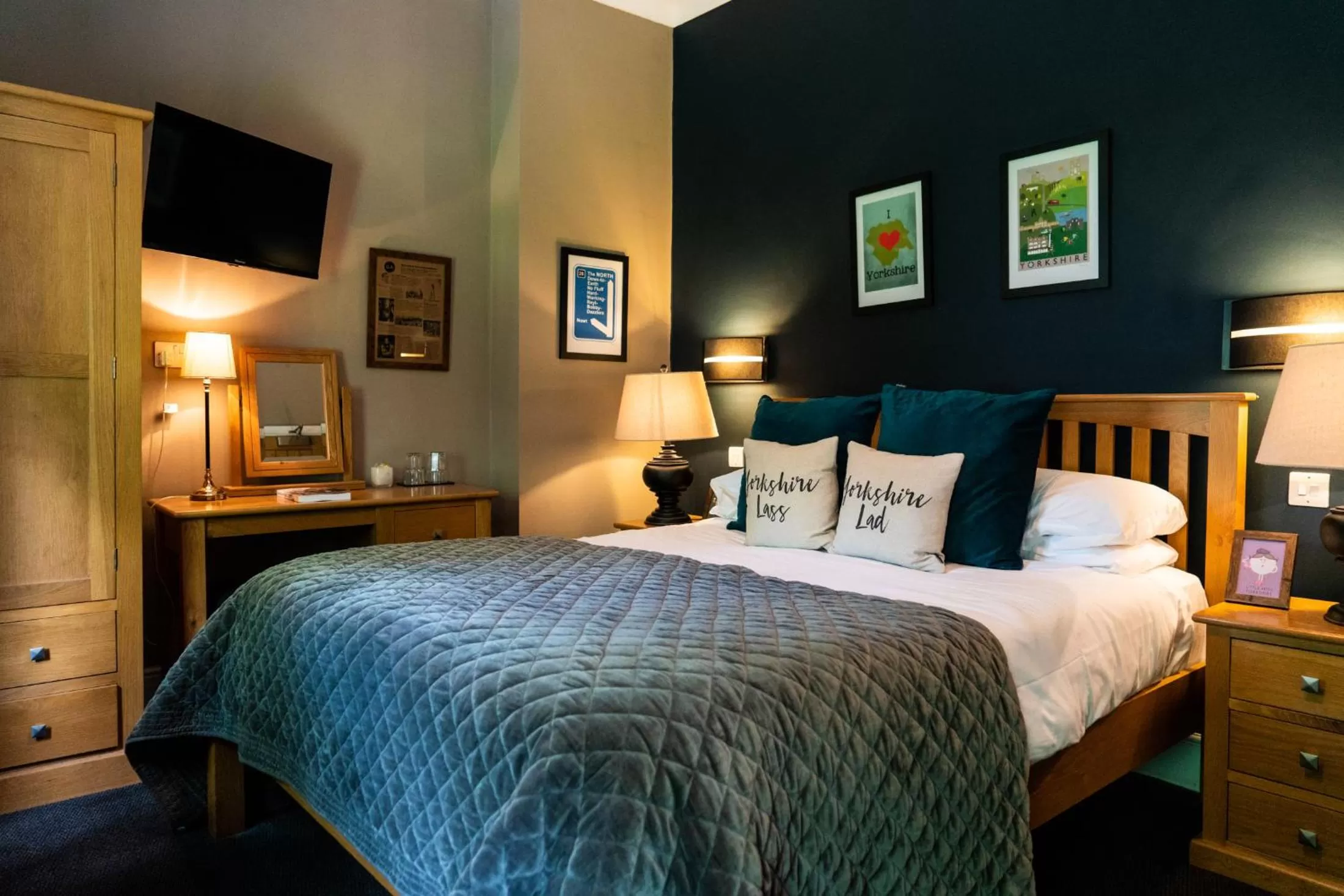 Bed in Grantham Arms