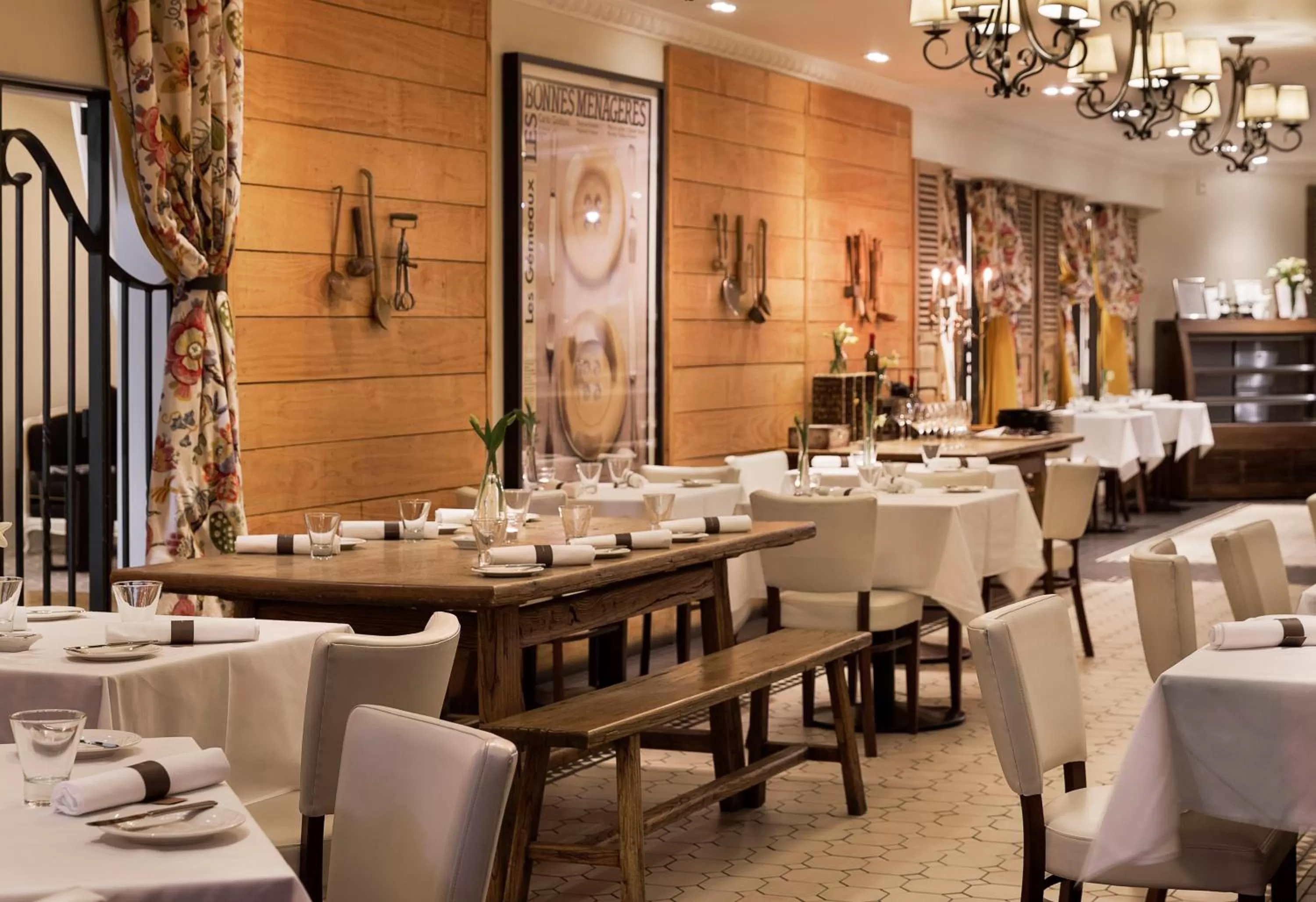 Restaurant/places to eat in Sofitel Queenstown Hotel & Spa