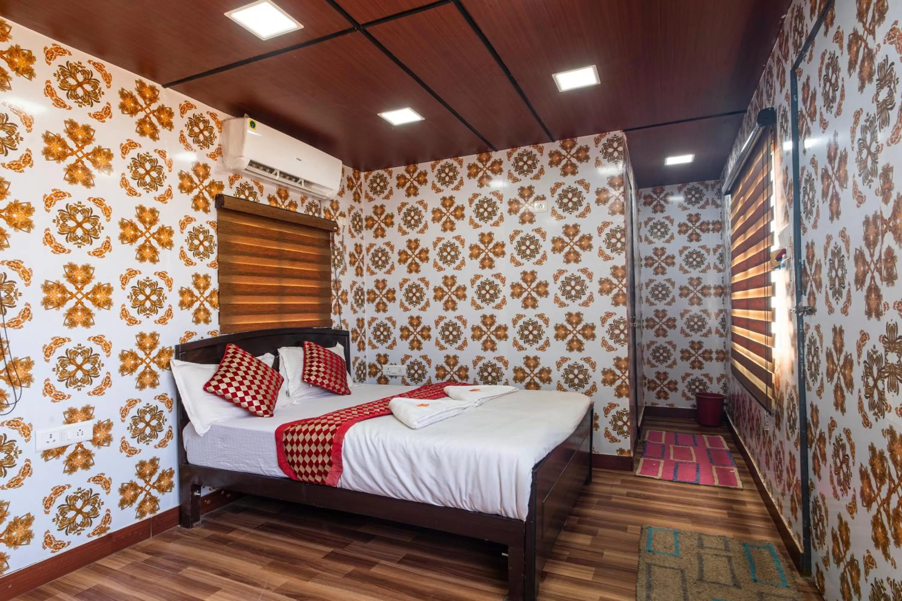 Bed in Bhati Desert Camp Sam