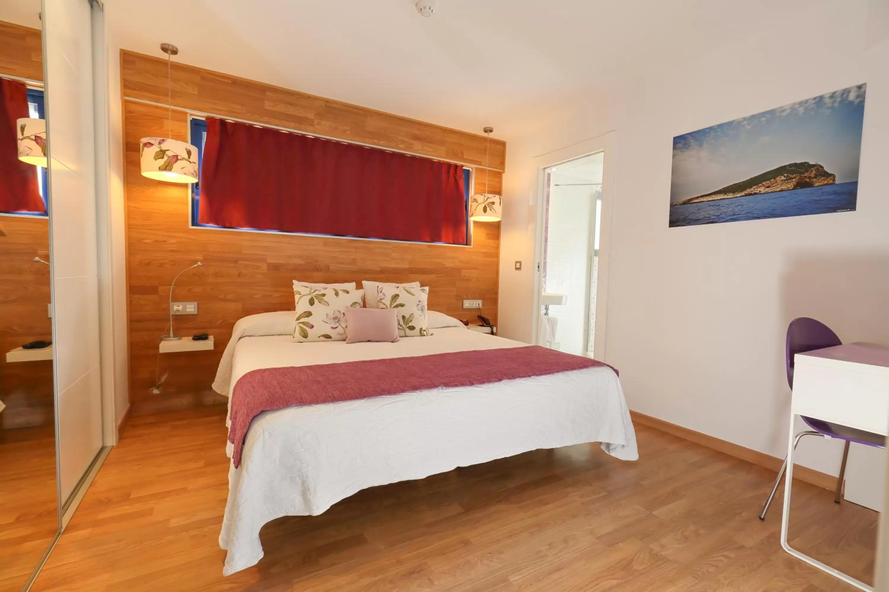 Photo of the whole room, Bed in Hotel Fetiche Alojamiento con Encanto