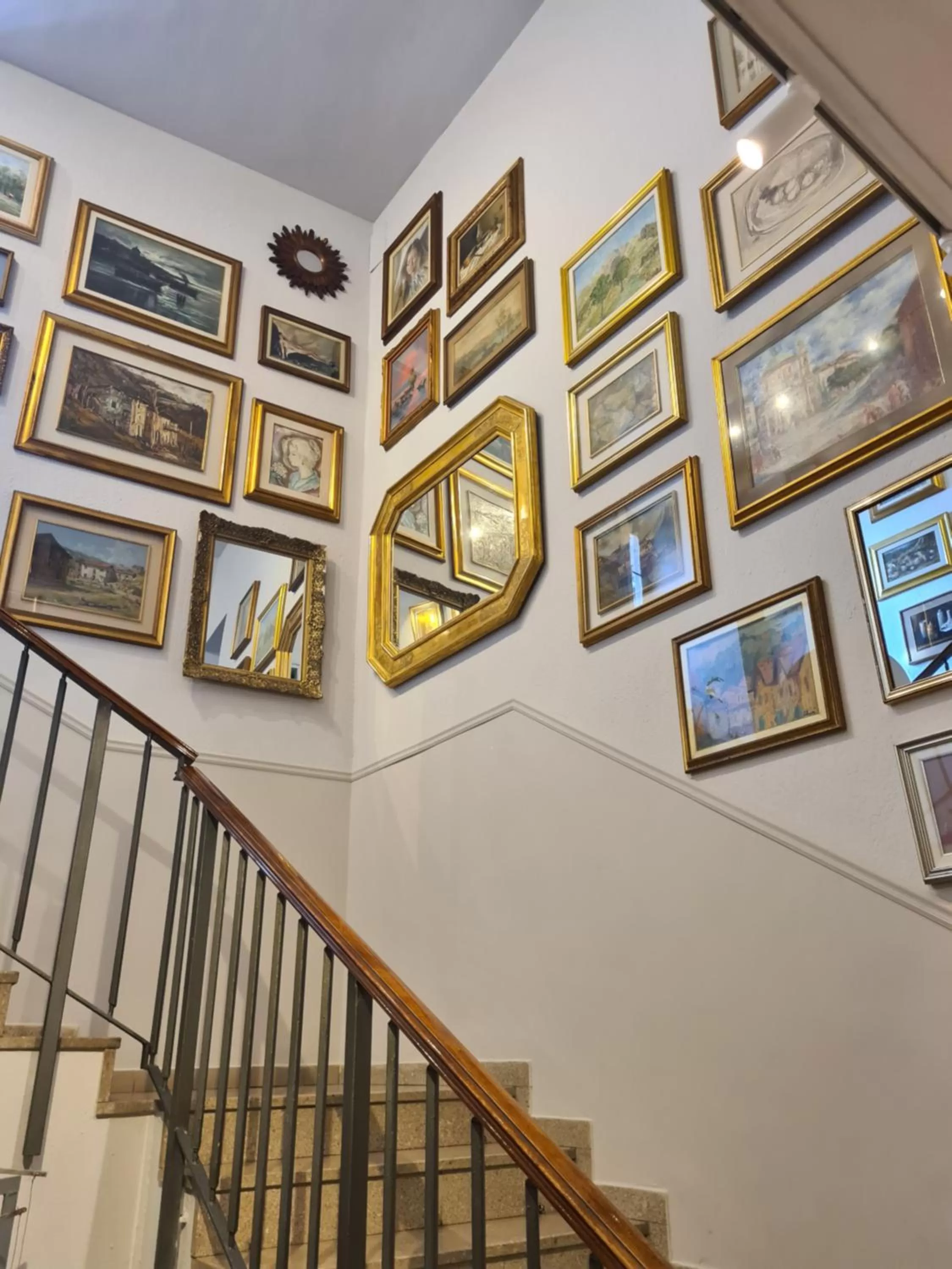 Property building in Il Sole