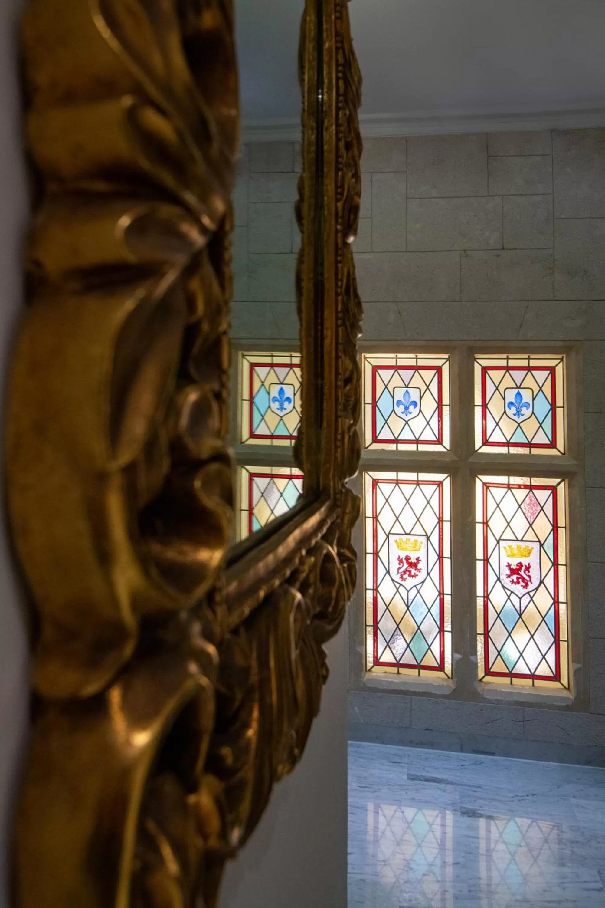 Decorative detail in GOLDEN TULIP CANNES HOTEL de PARIS