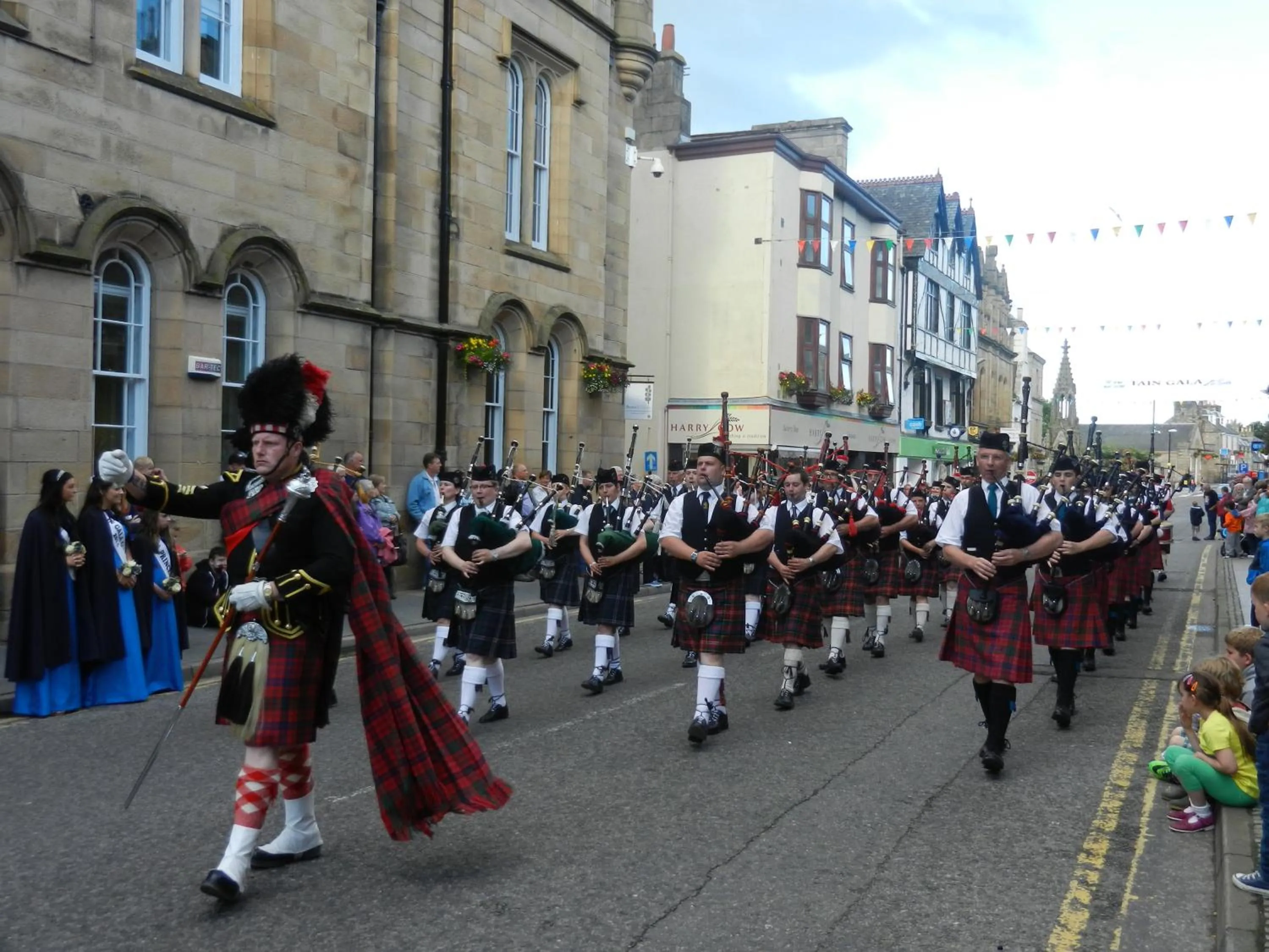People in Mansfield Castle Hotel