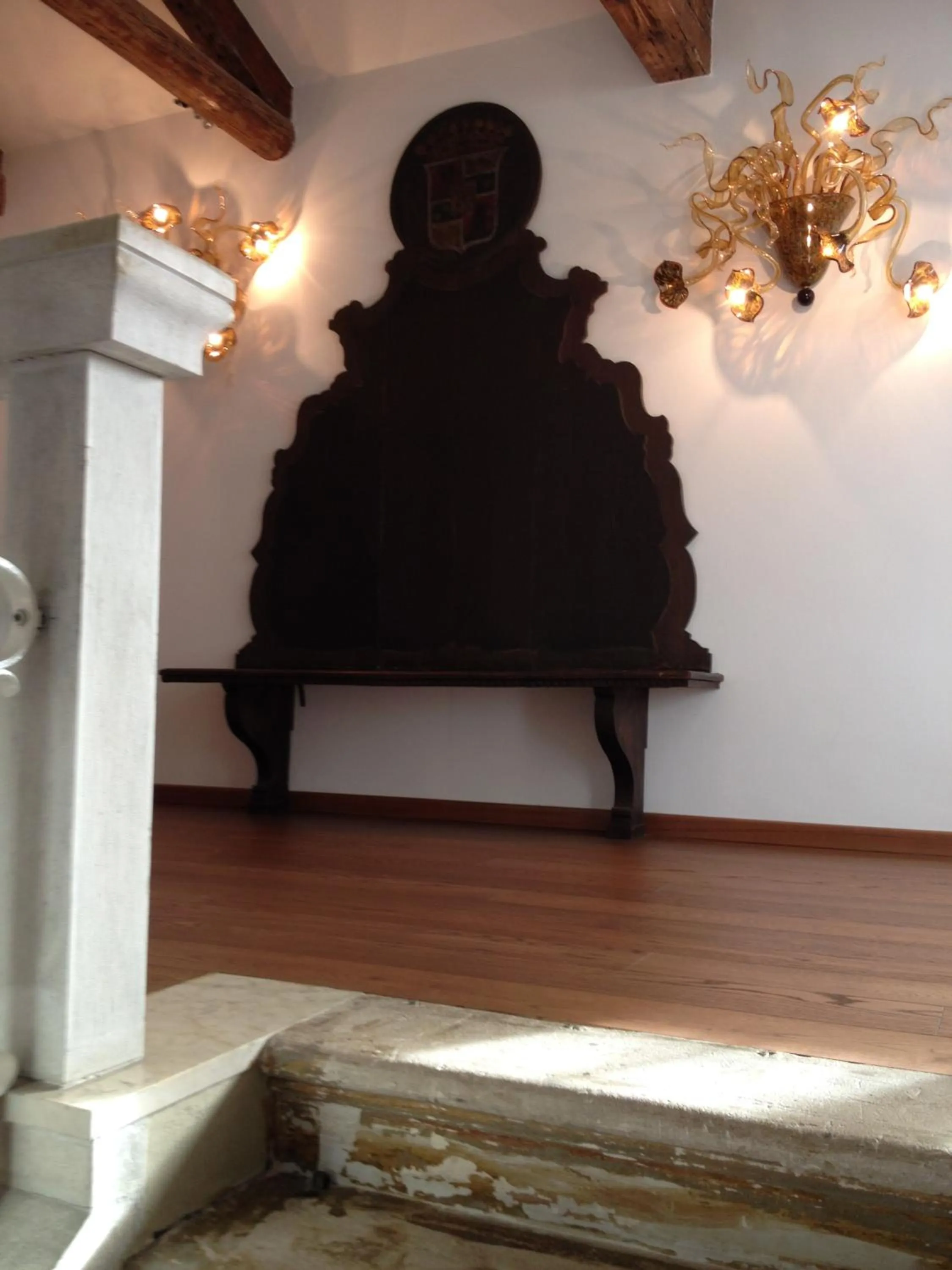 Decorative detail in Ca' Dei Polo