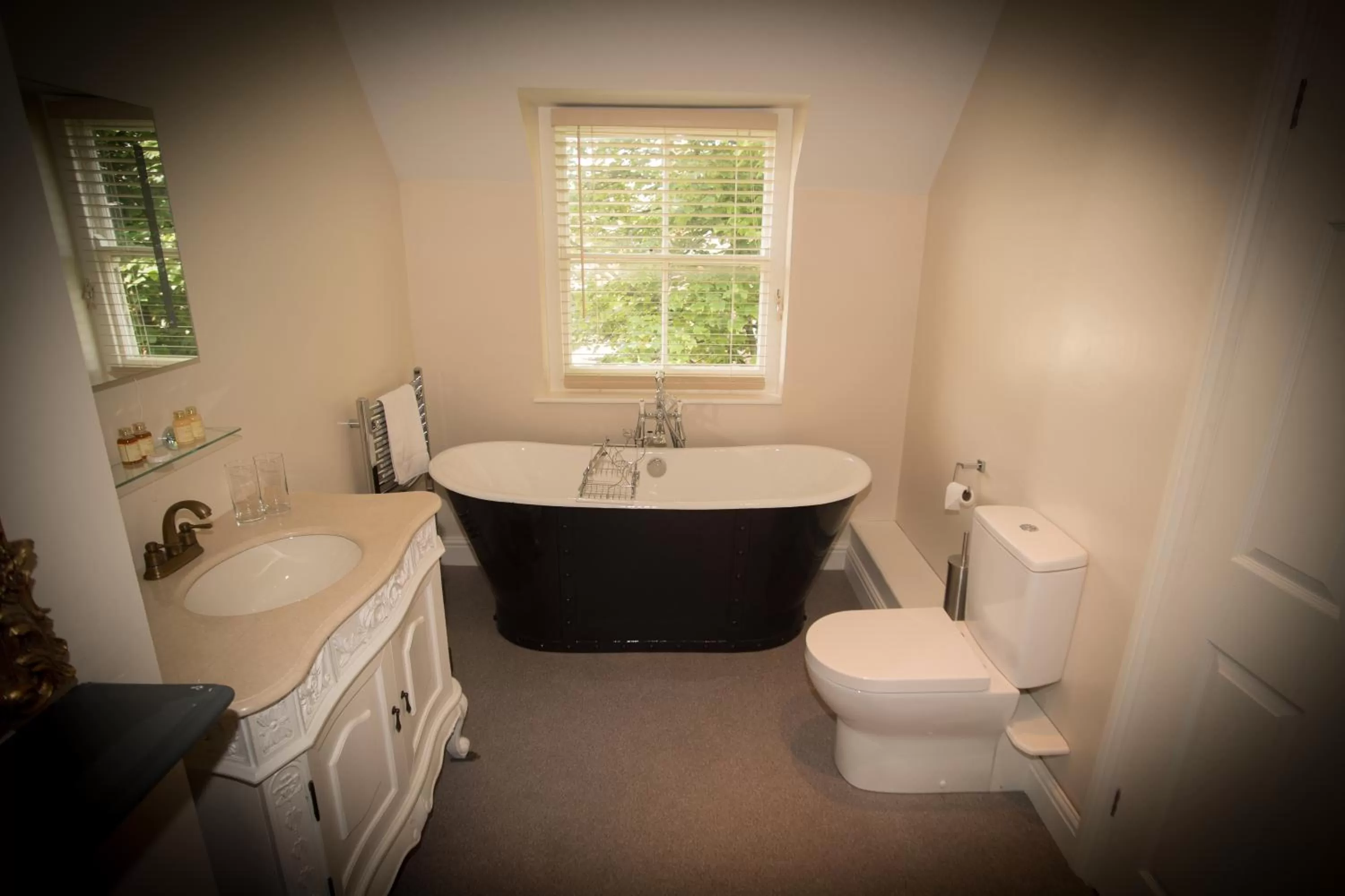 Bathroom in Brockley Hall Hotel