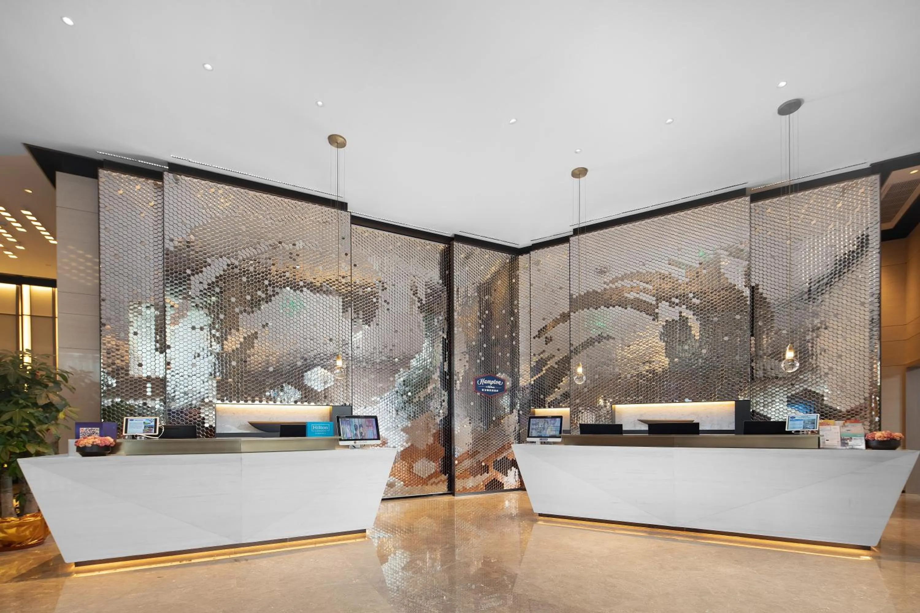 Lobby or reception in Hampton by Hilton Shenzhen North Station