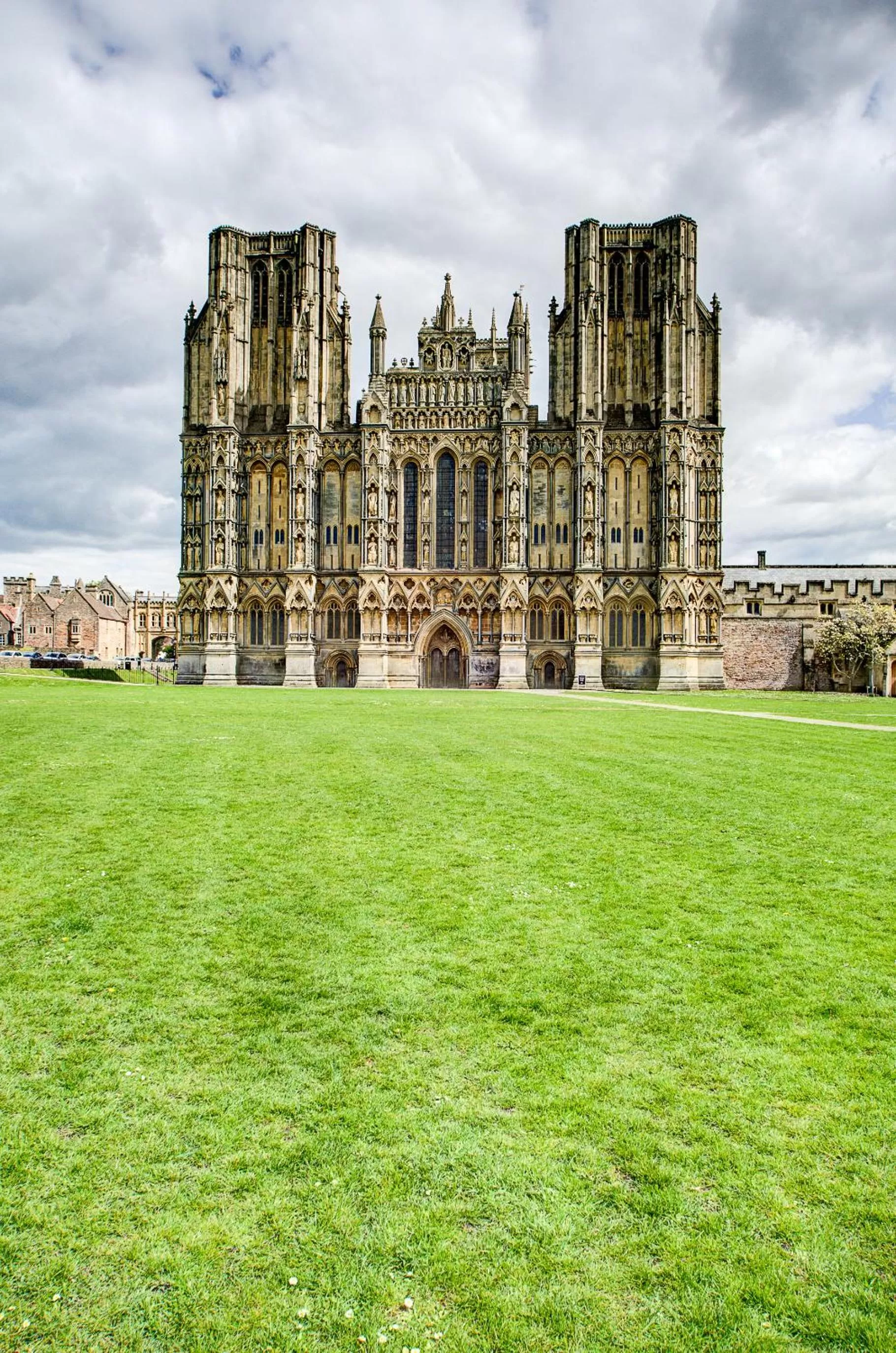 Nearby landmark in White Hart Inn