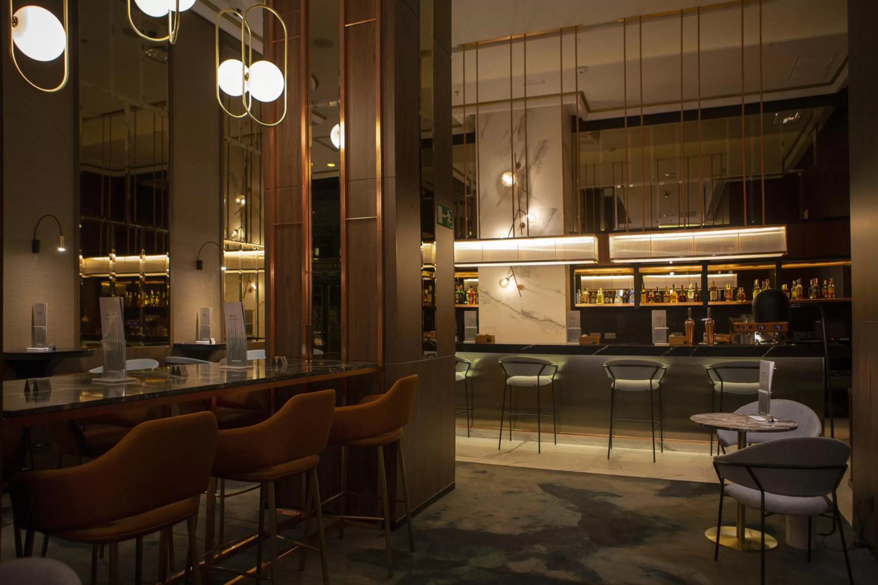 Lounge or bar in Riu Plaza España