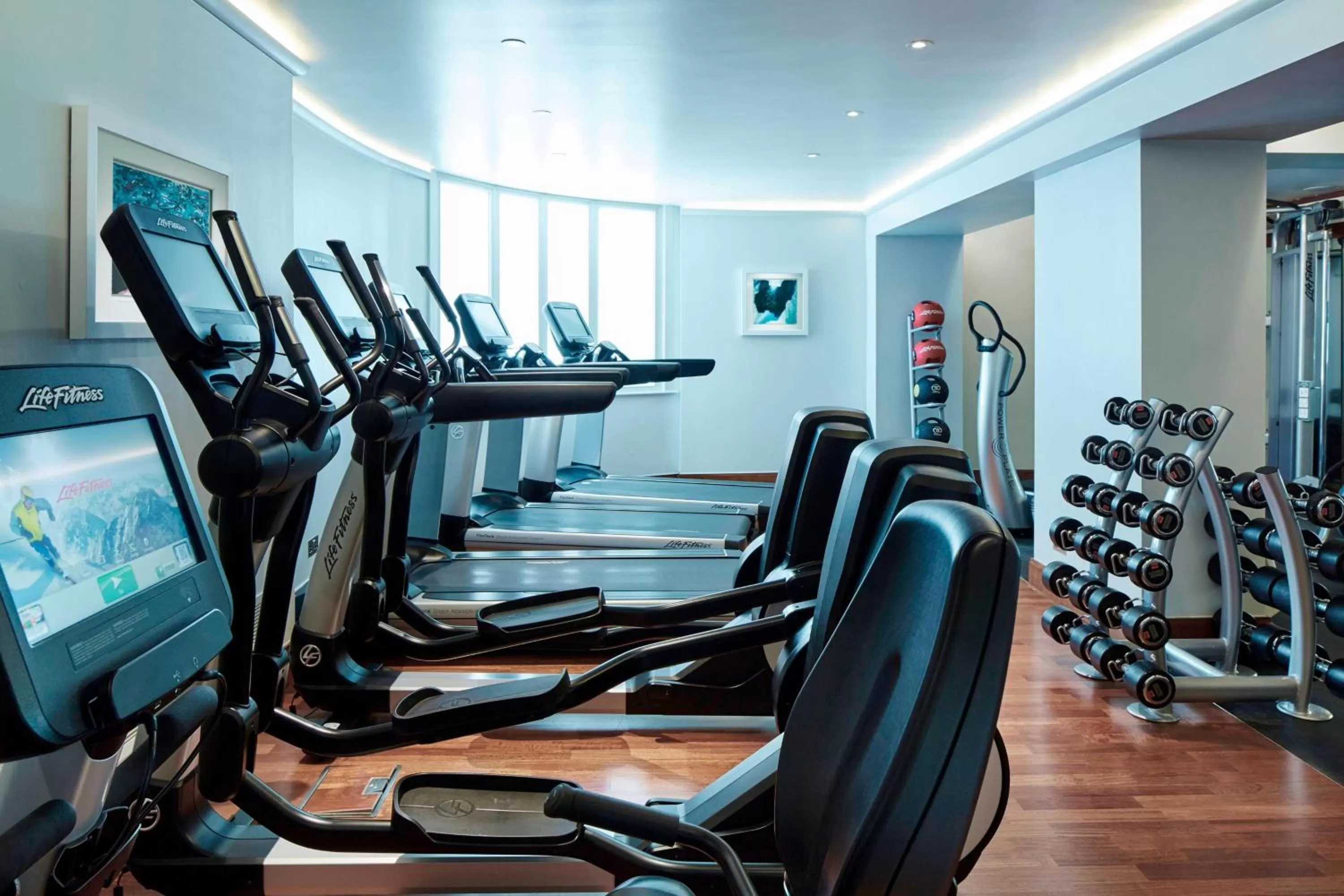 Fitness centre/facilities in London Marriott Hotel Park Lane