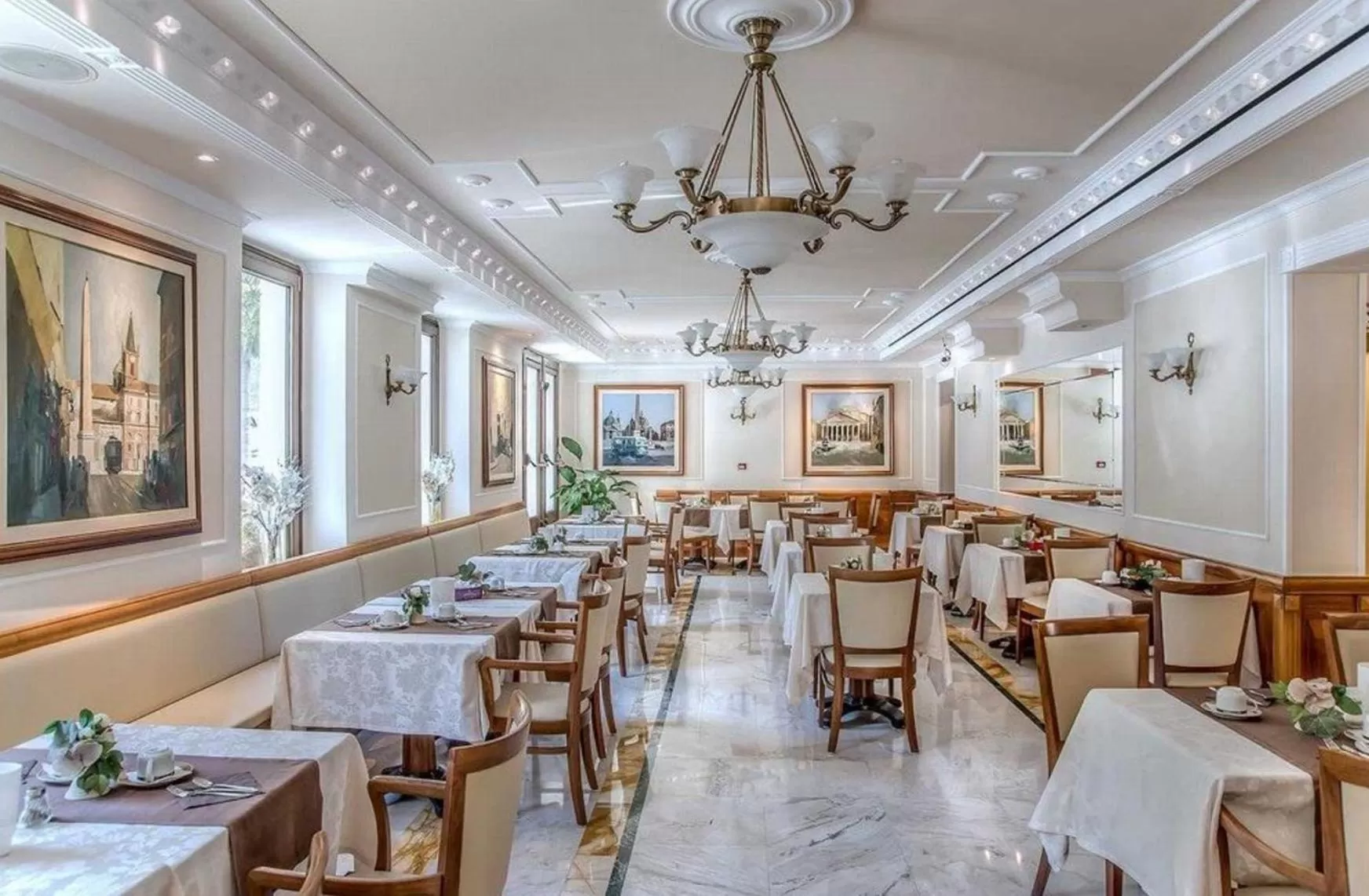 Restaurant/places to eat in Tmark Hotel Vaticano