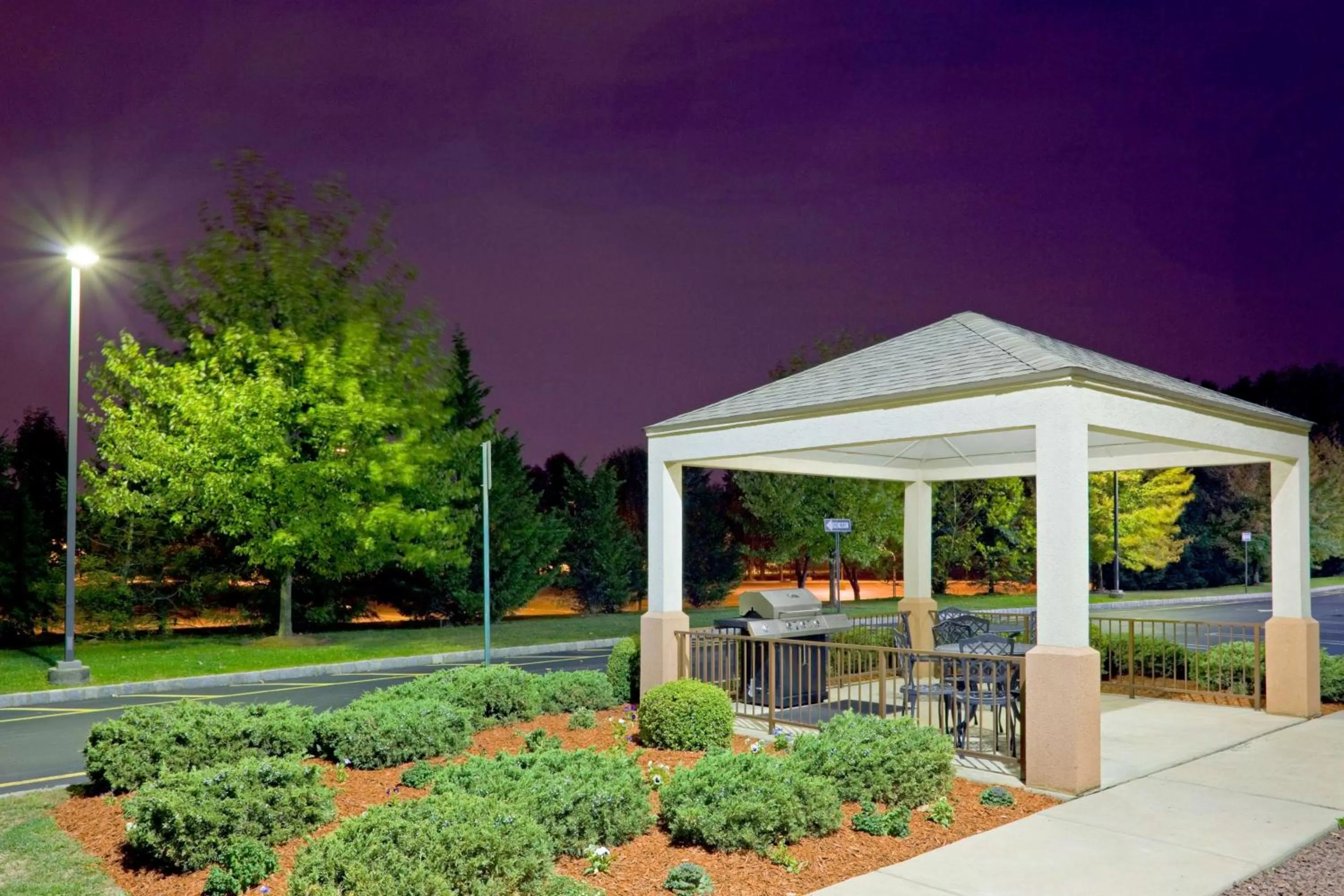 Patio in Sonesta Simply Suites Somerset