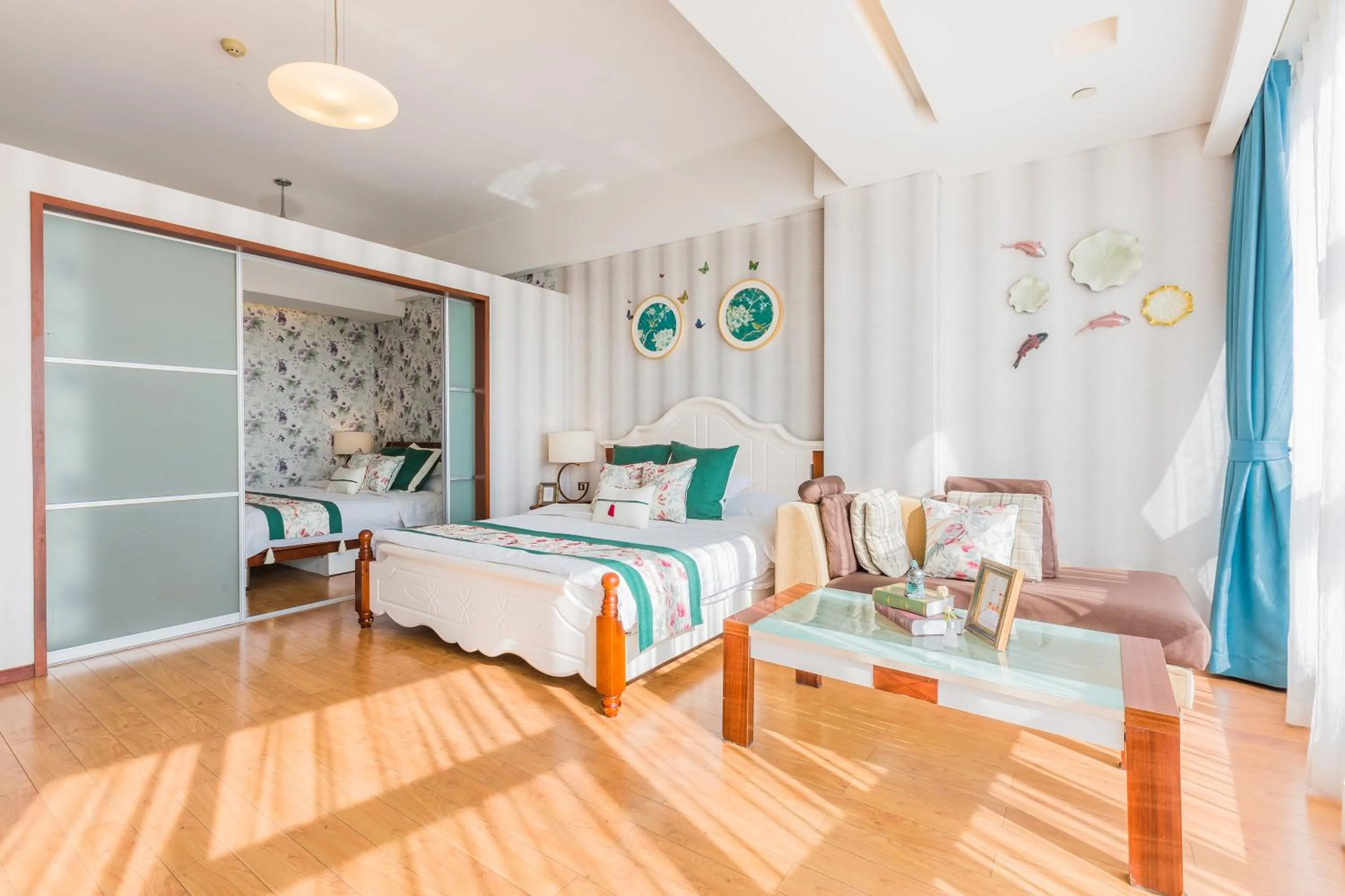 Bed in Westlake 7 Service Apartment