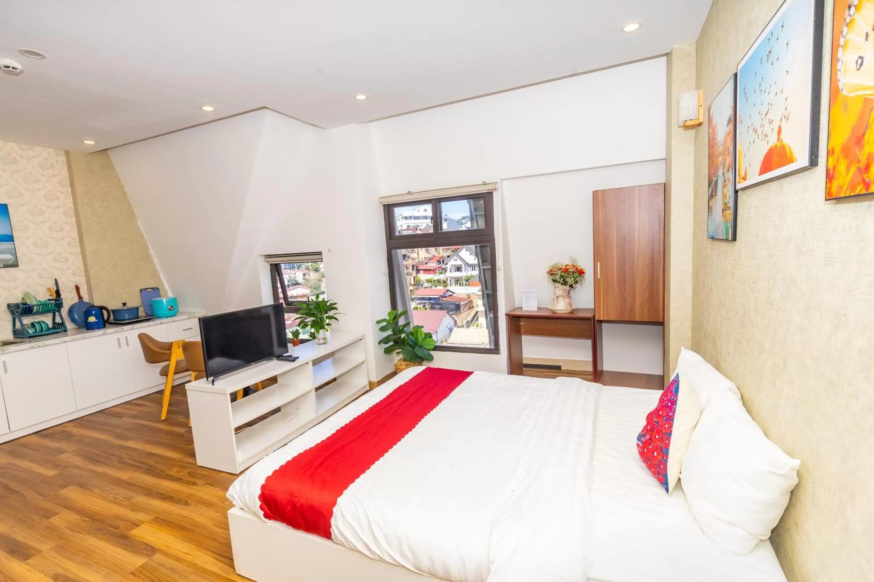 Photo of the whole room, Bed in Ngàn Phố Studio & Love Hotel