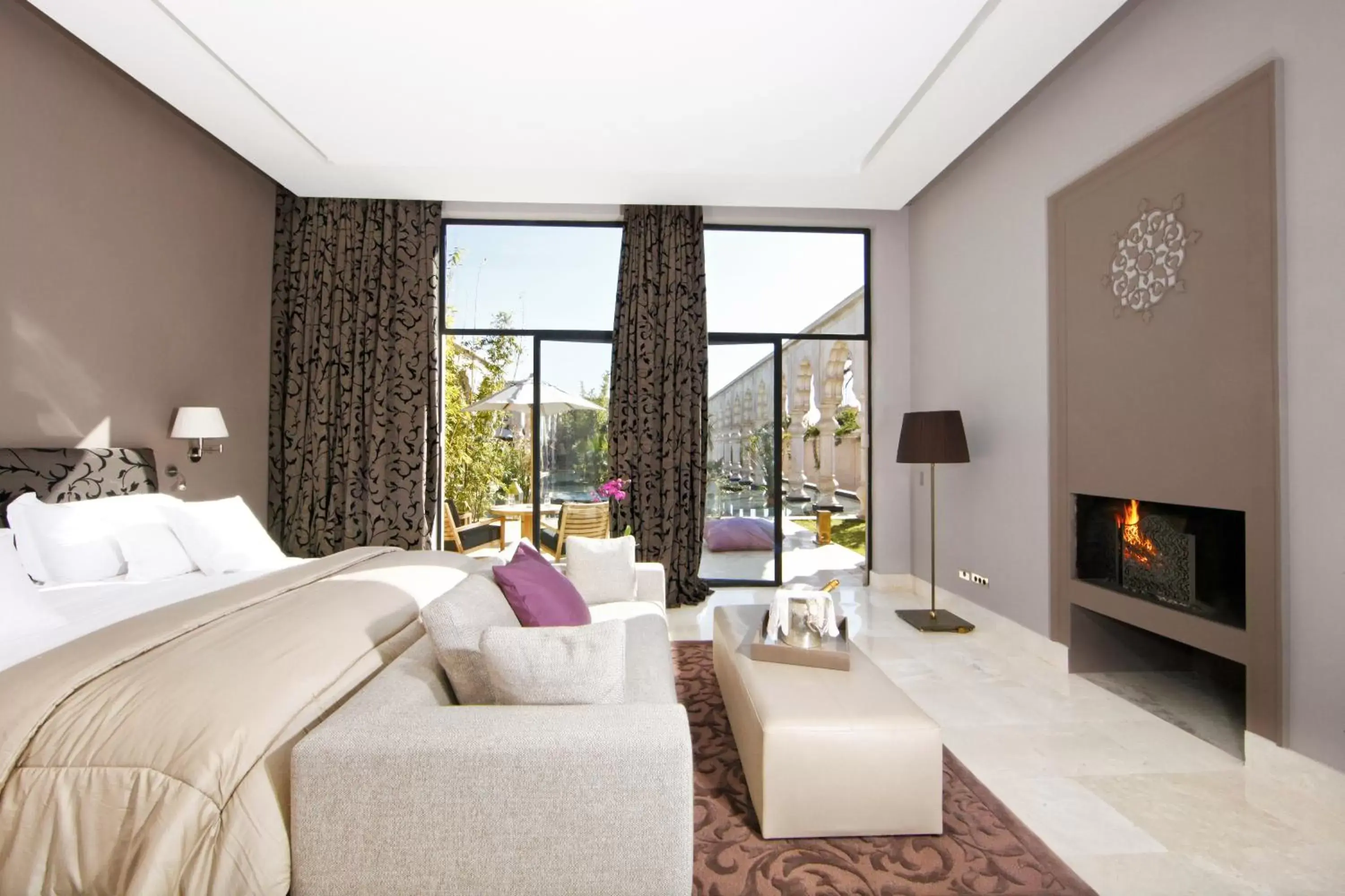 Deluxe Double Room in Palais Namaskar Deluxe Double Room in Palais Namaskar