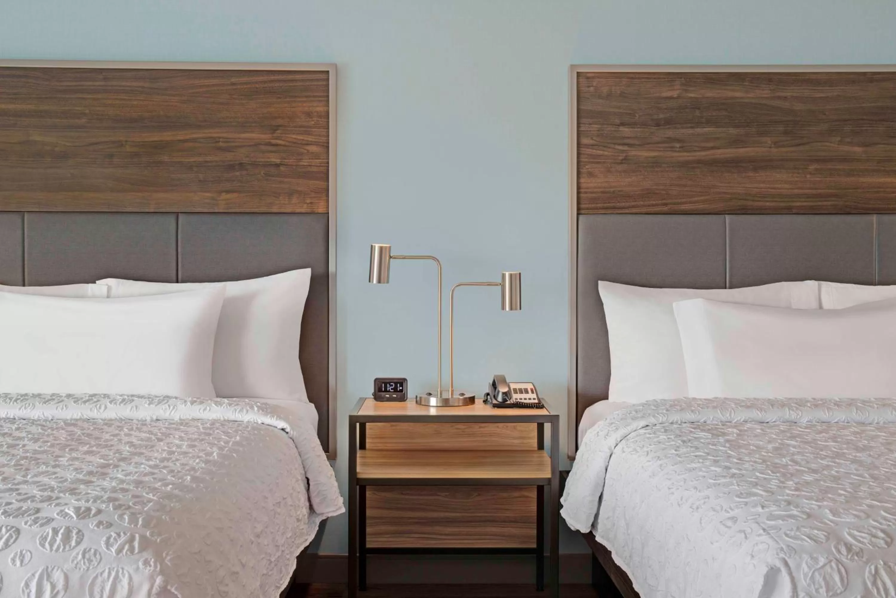 Bed in Tru By Hilton Toronto Airport West