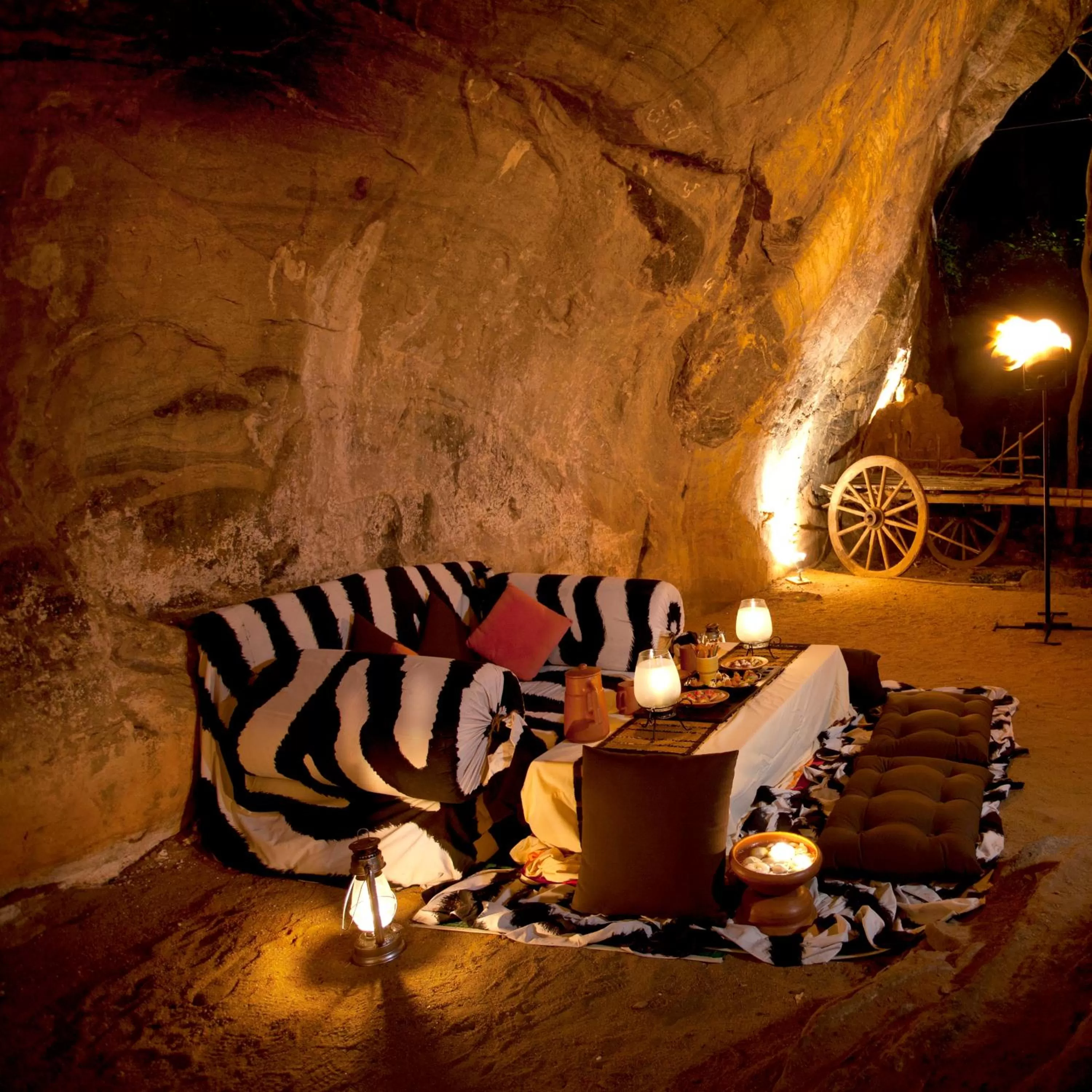 Restaurant/places to eat in Heritance Kandalama