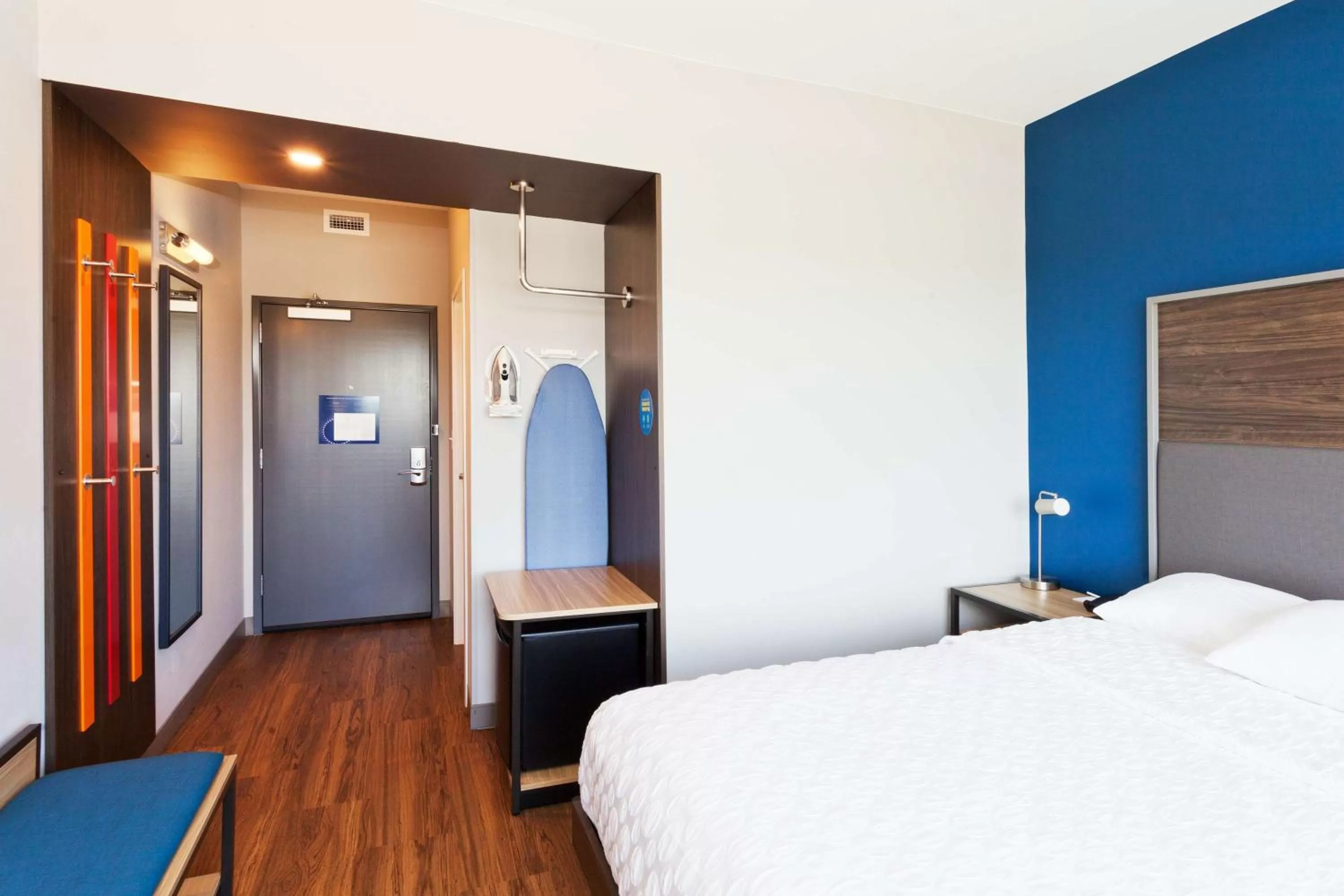 Photo of the whole room, Bed in Tru By Hilton Prattville