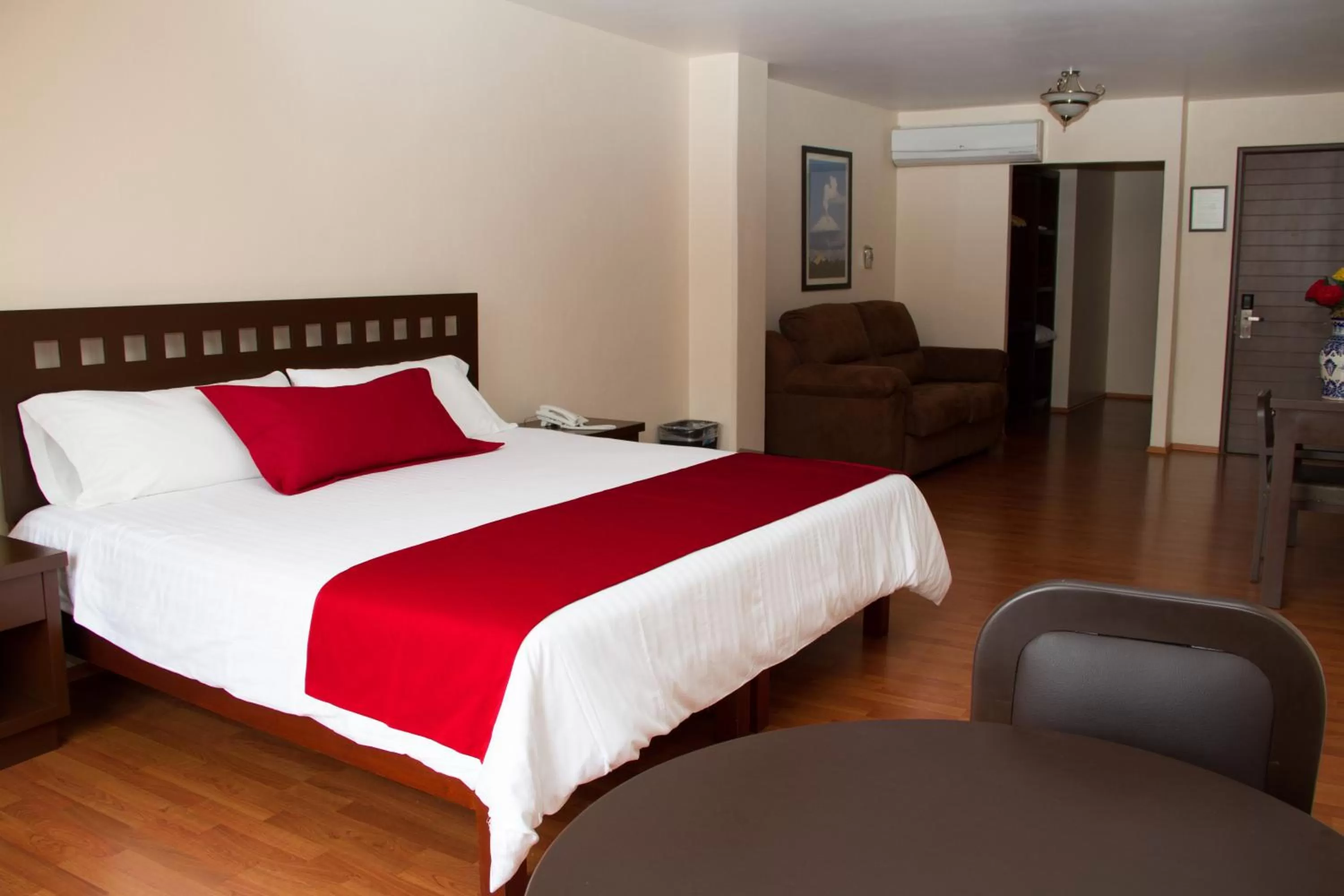 Hotel Plaza San Carlos