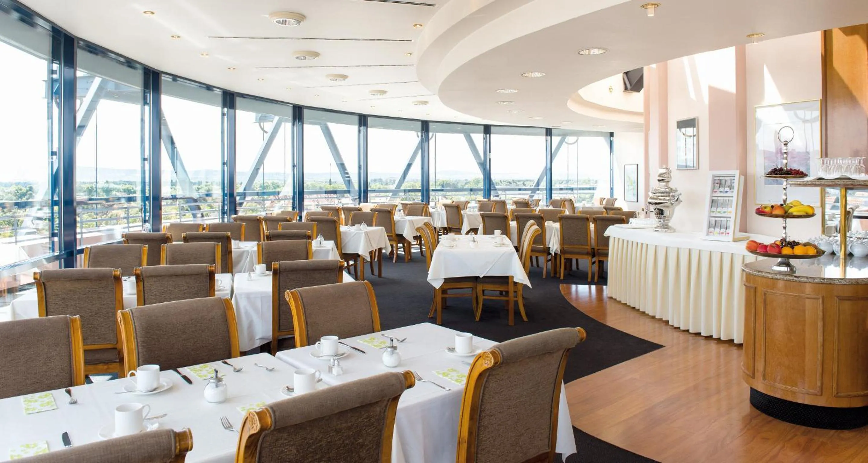 Breakfast in Victor's Residenz-Hotel Frankenthal