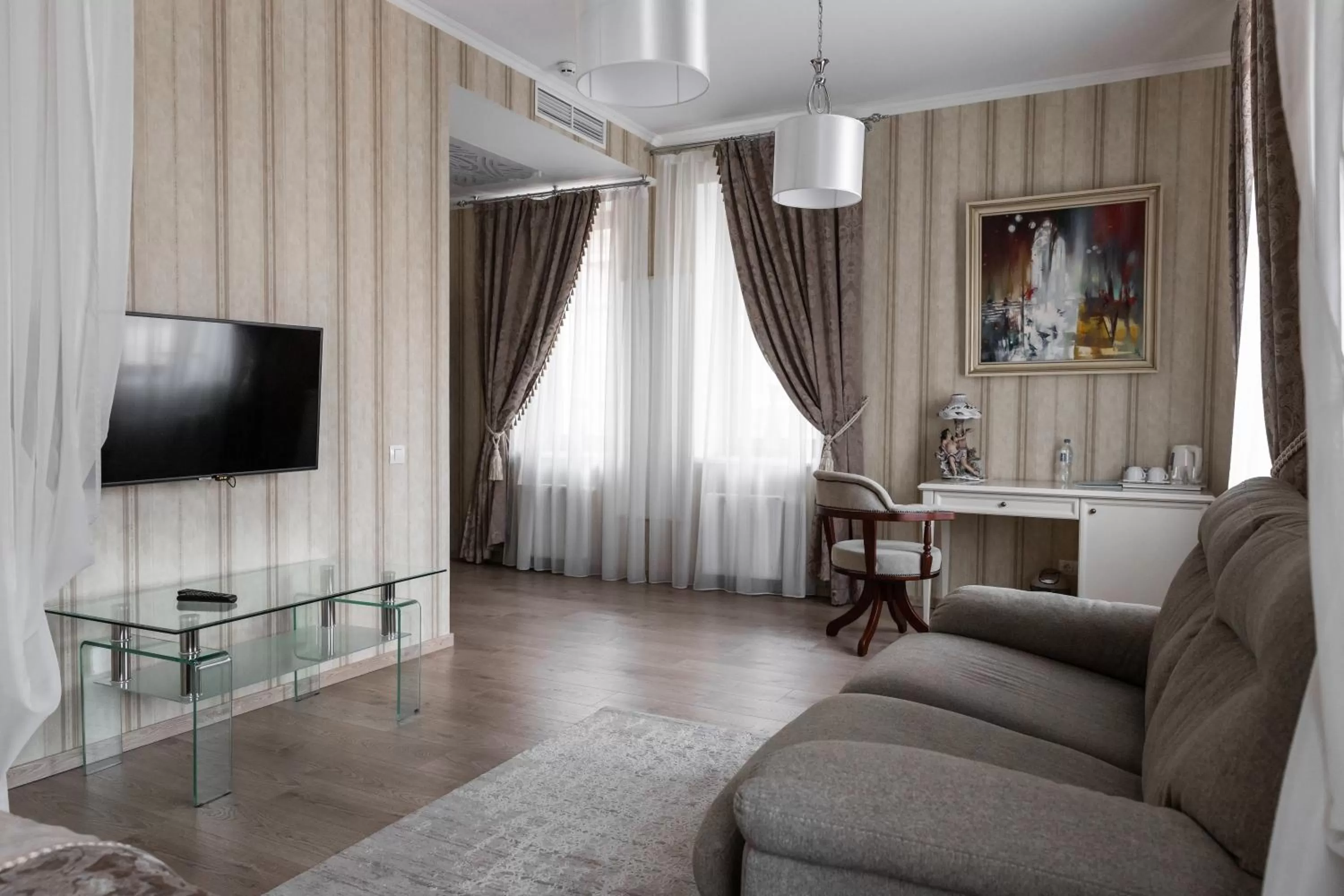 TV and multimedia in Hotel "Mandarin Clubhouse"