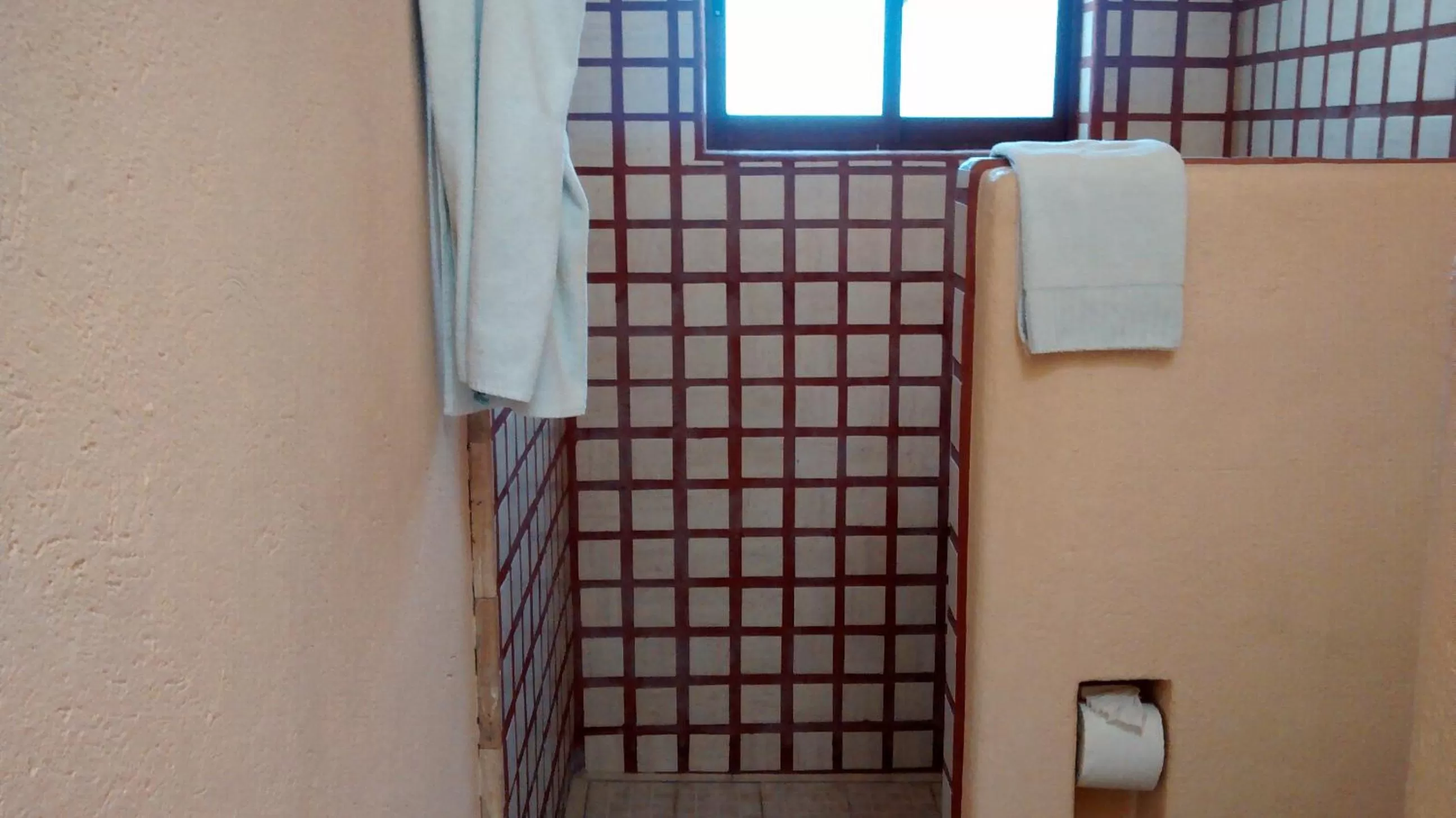 Bathroom in Hotel Catalina Beach Resort