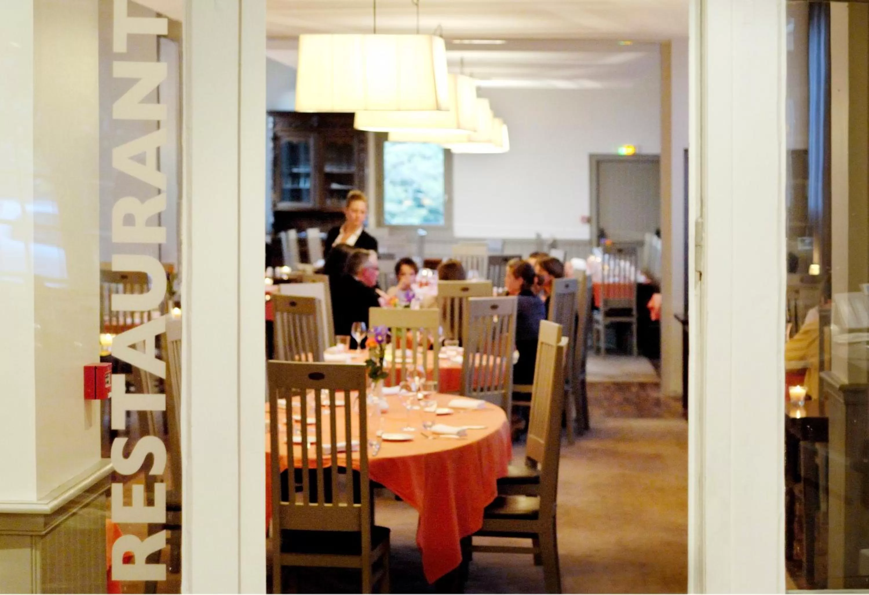 Restaurant/places to eat in Logis Hotel, restaurant et spa Le Relais De Broceliande