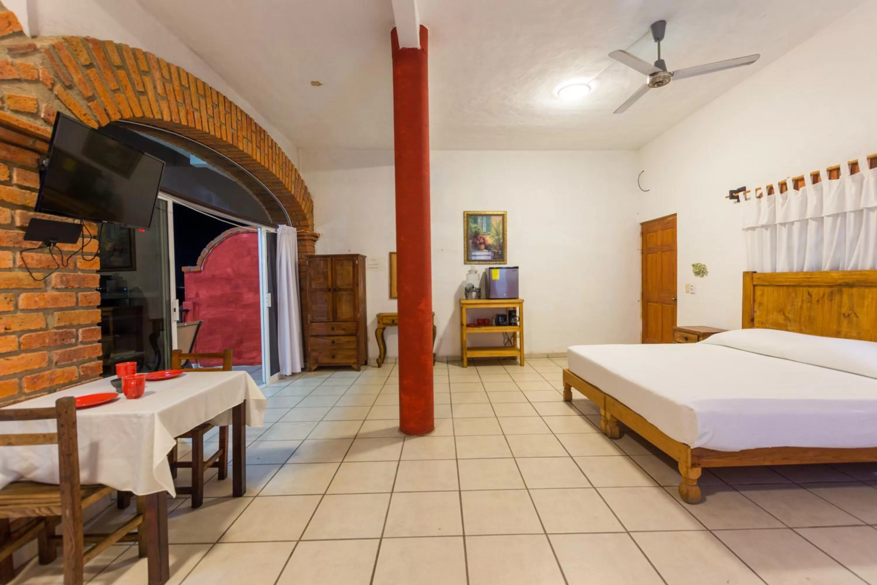 Traditional Sierra Leon Oceanfront Rooms - Adults Only