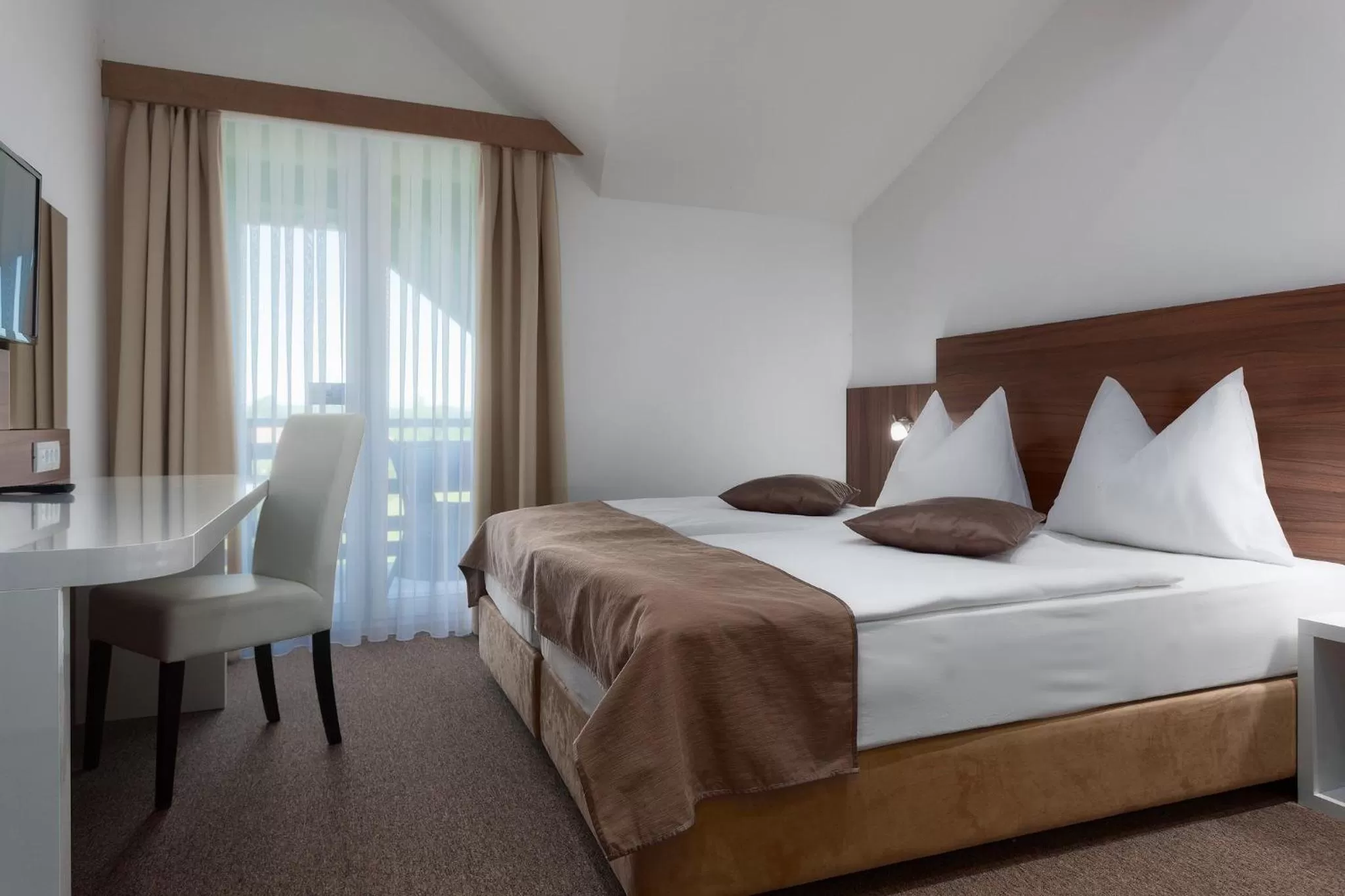 Bedroom, Bed in Hotel Mirjana & Rastoke