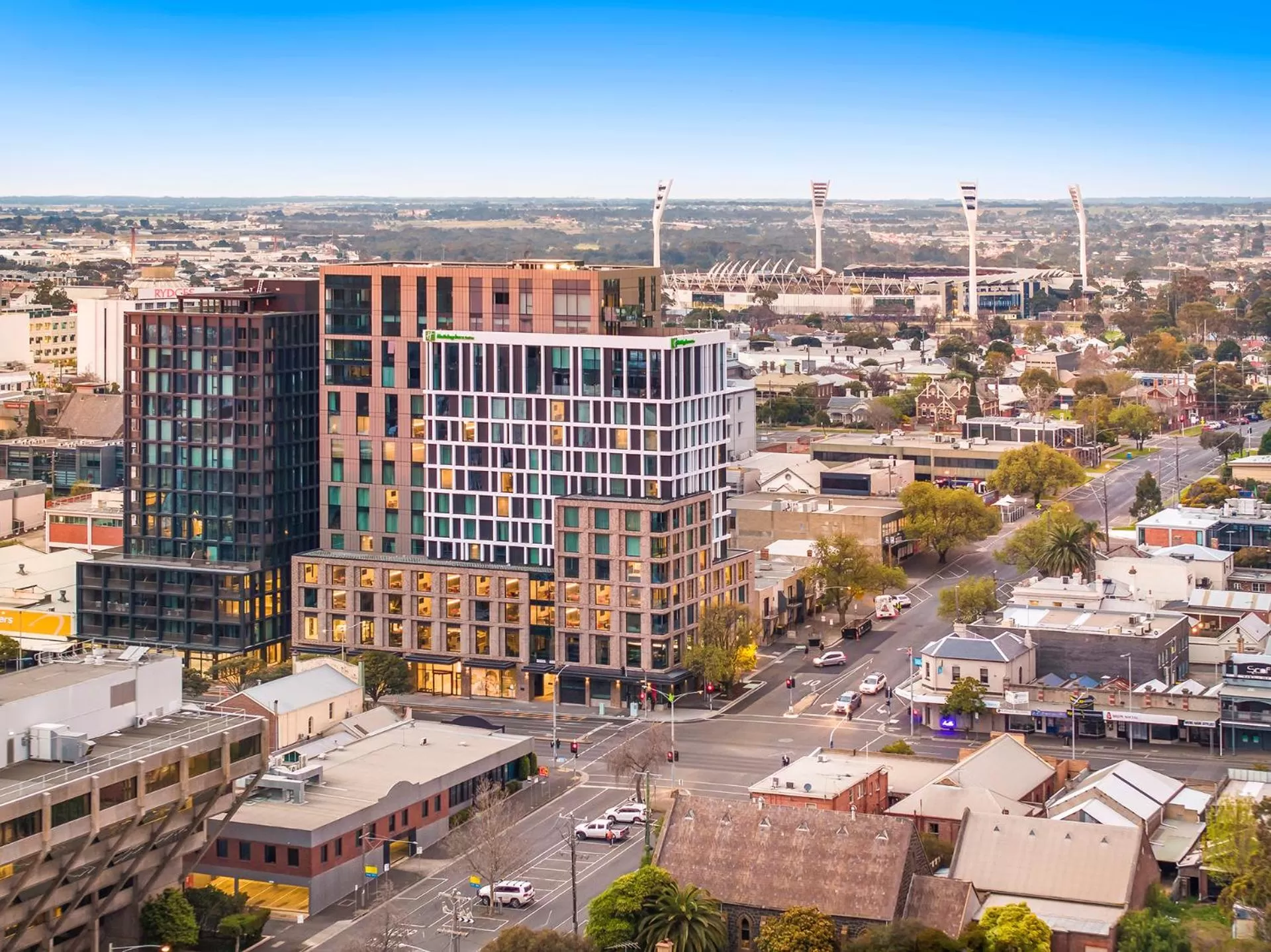Property building in Holiday Inn & Suites Geelong by IHG