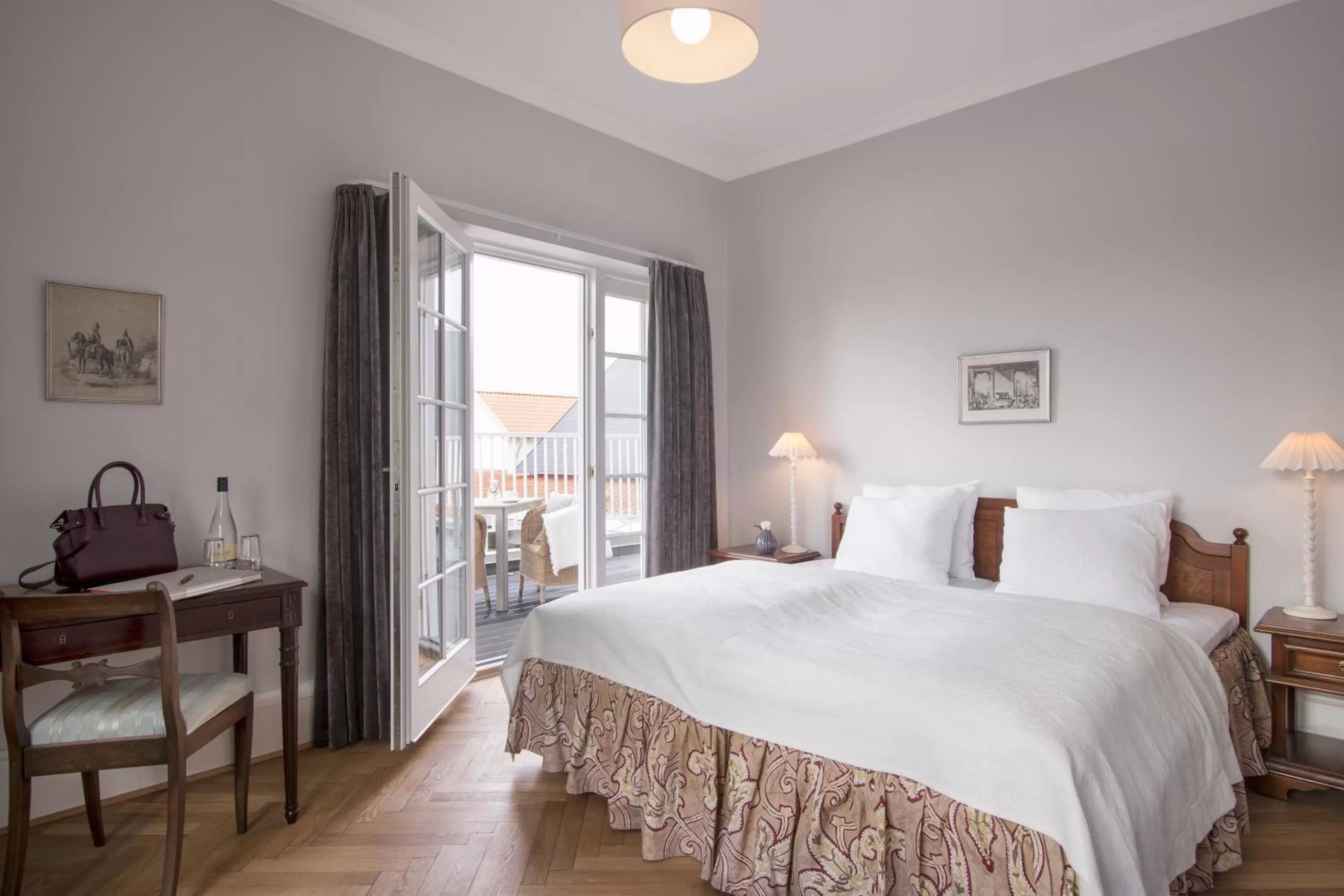 Photo of the whole room, Bed in Hotel Fredensborg Store Kro