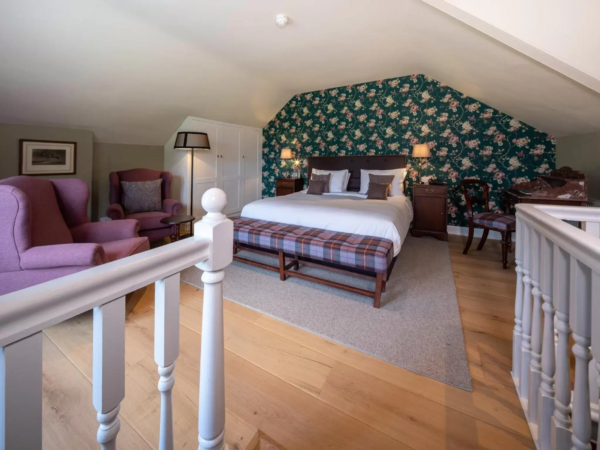 Duplex Suite with Courtyard in SCHLOSS Roxburghe, part of Destination by Hyatt Duplex Suite with Courtyard in SCHLOSS Roxburghe, part of Destination by Hyatt