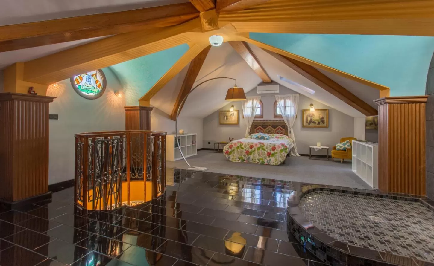 Bed in Apartamentos Gaudi Style