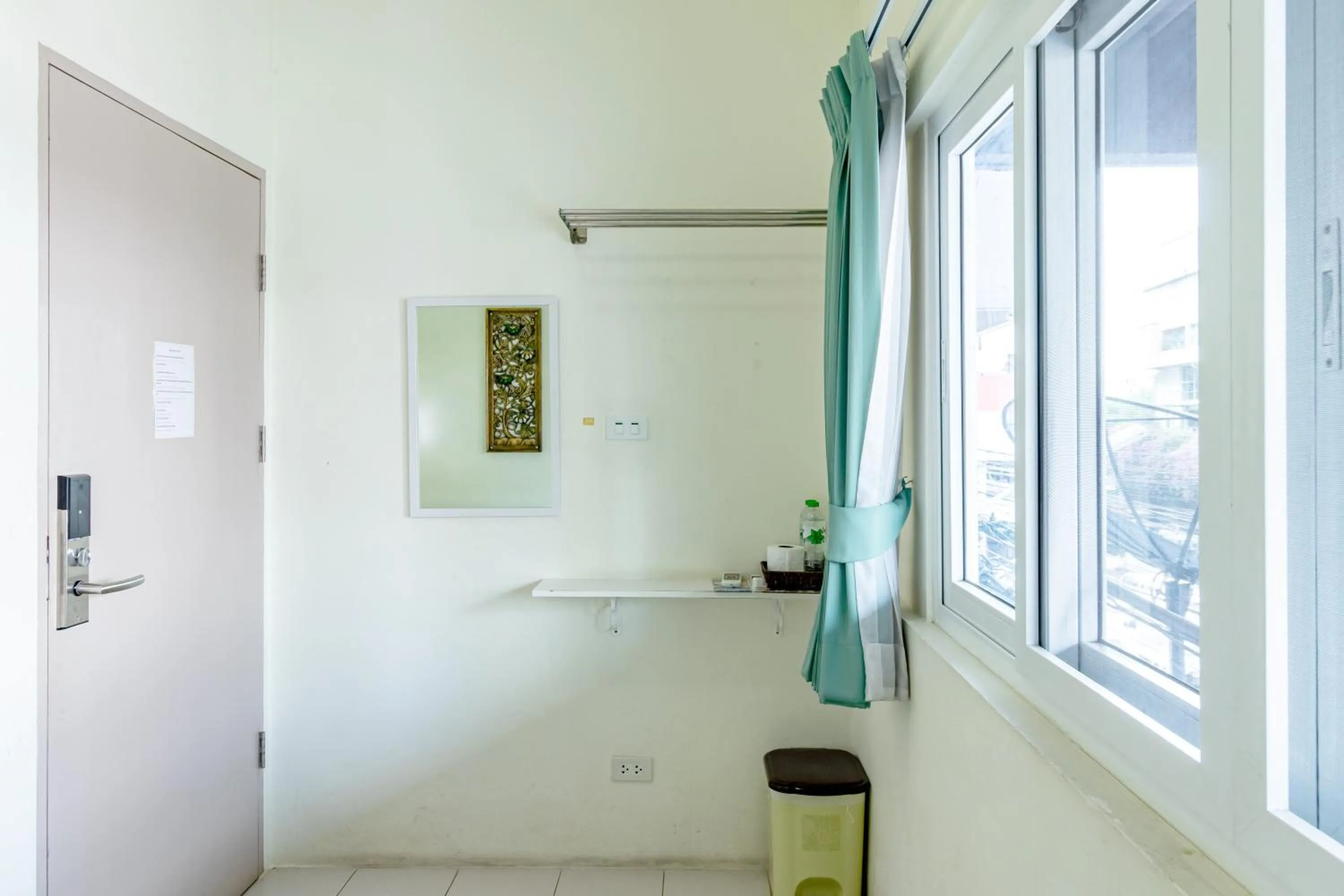 Bathroom in Sleep Dee Hostel