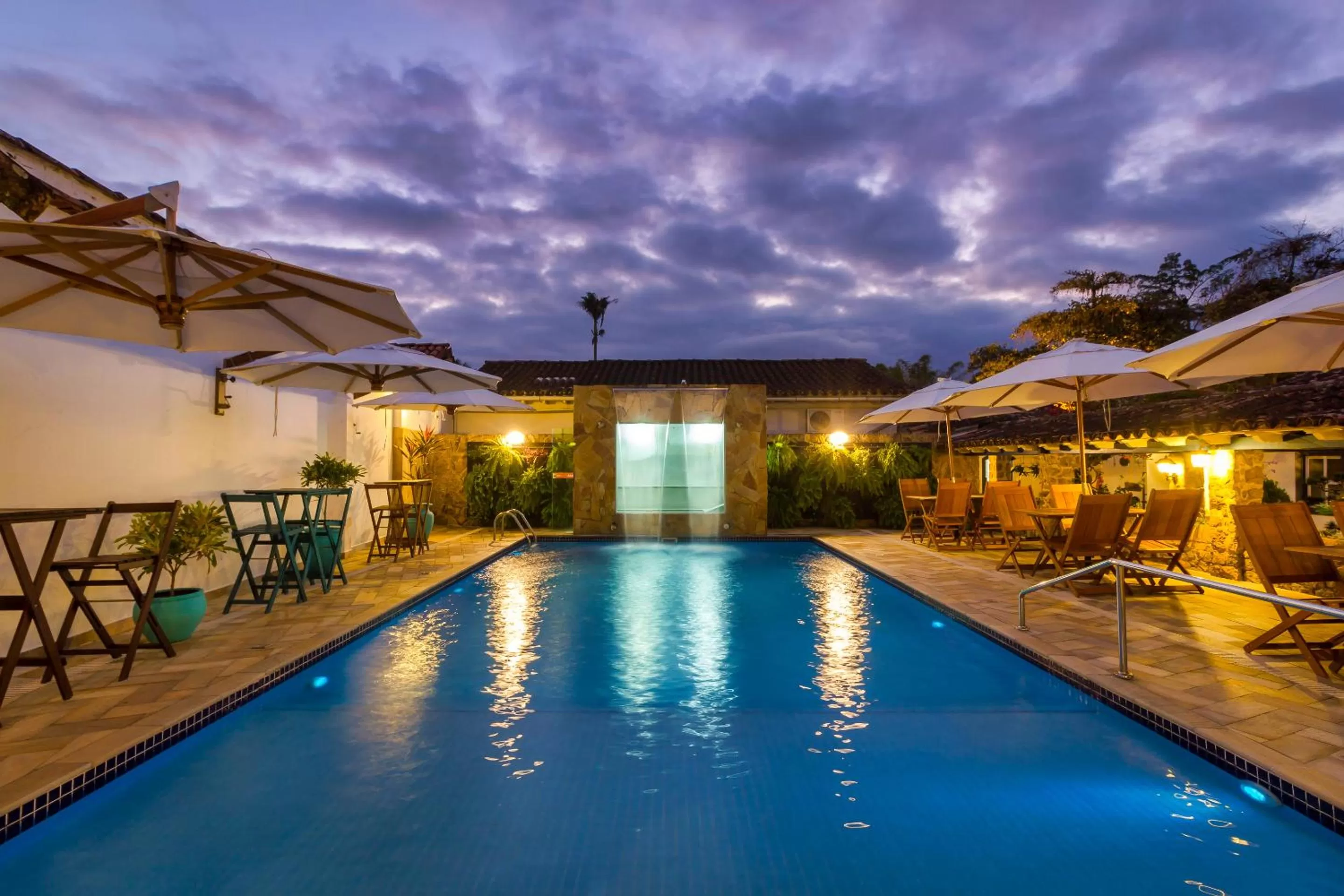 Pool view in Pousada Aconchego