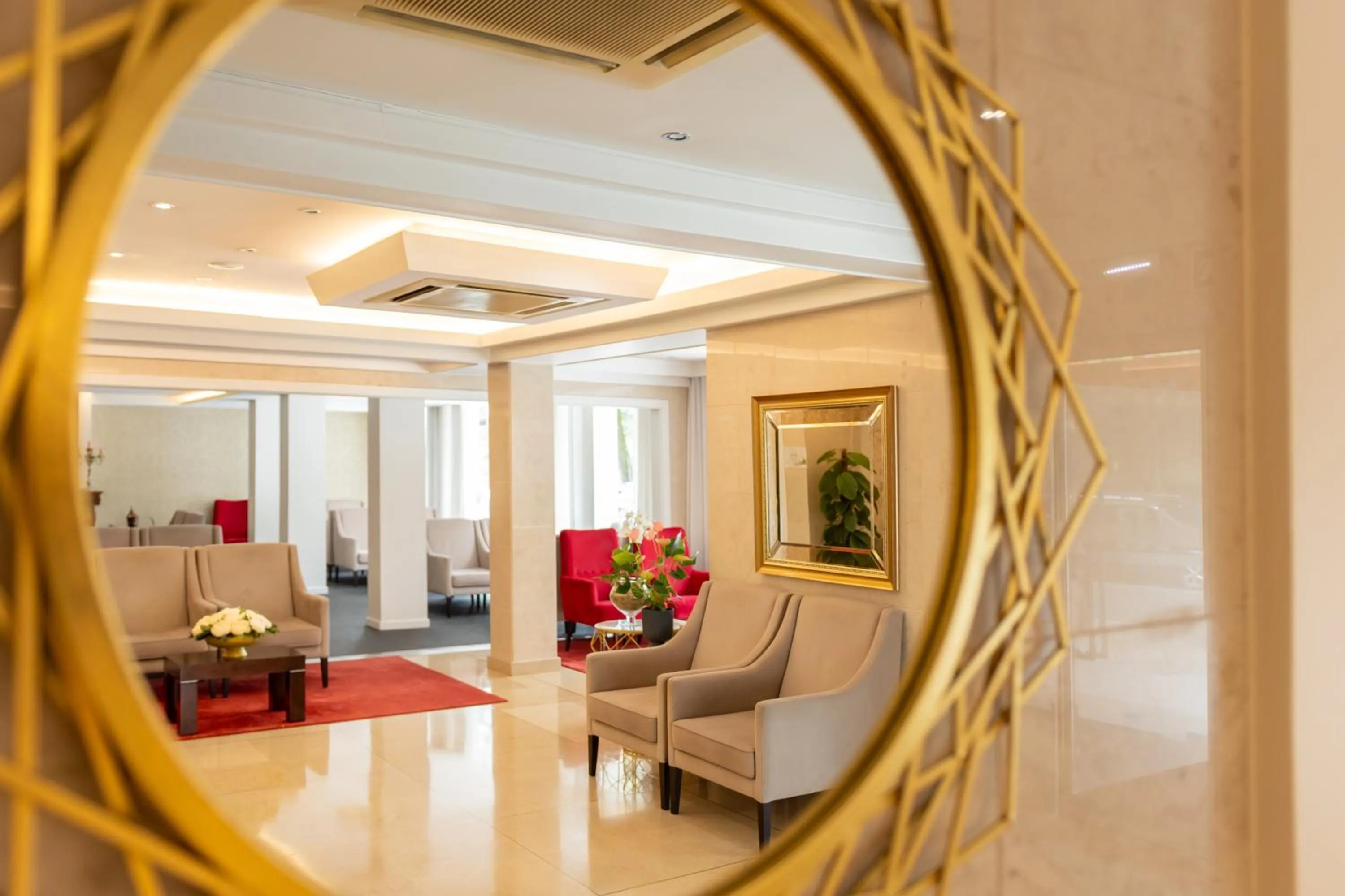 Lobby or reception in Hotel Regina