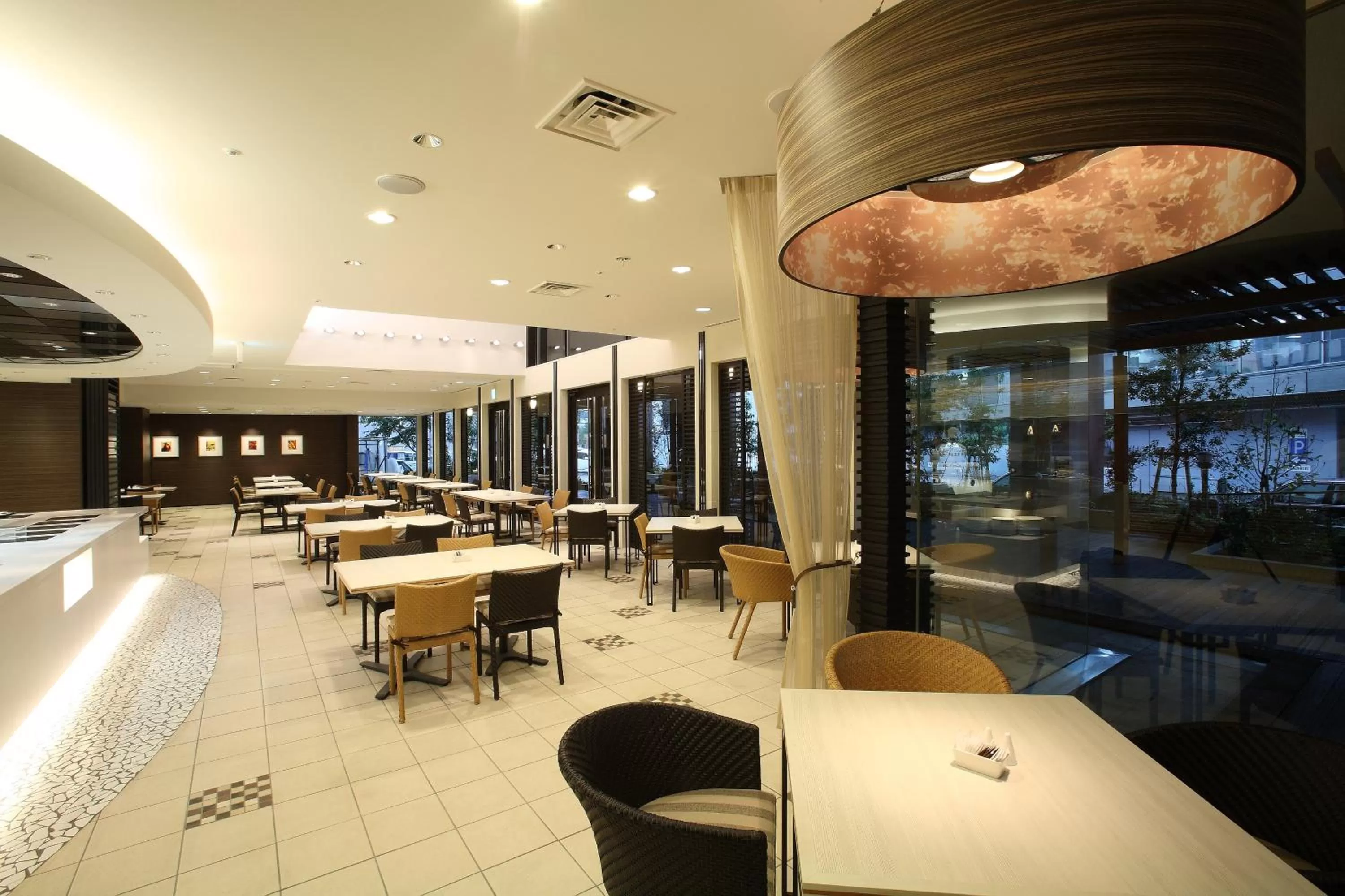Restaurant/places to eat in ANA Crowne Plaza Fukuoka by IHG