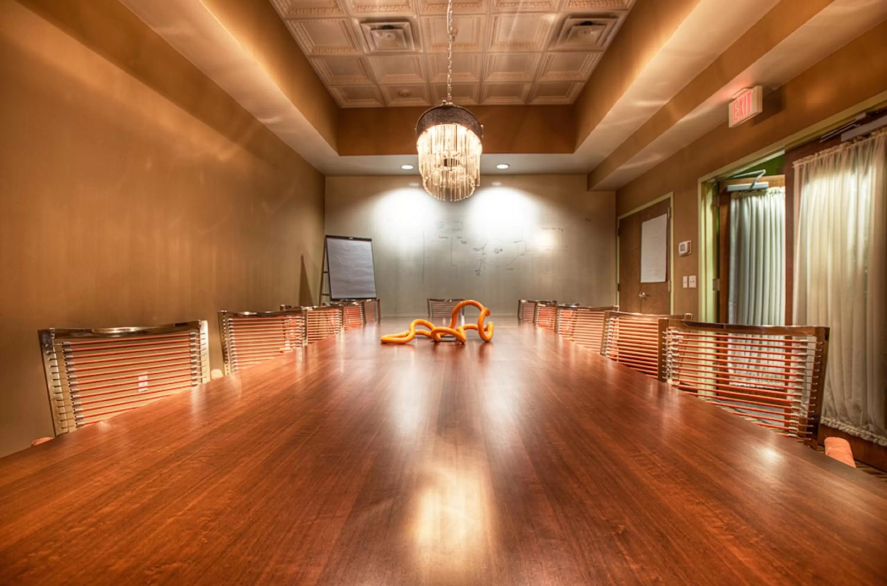 Meeting/conference room in Holiday Inn Hotel & Suites Ocala Conference Center by IHG