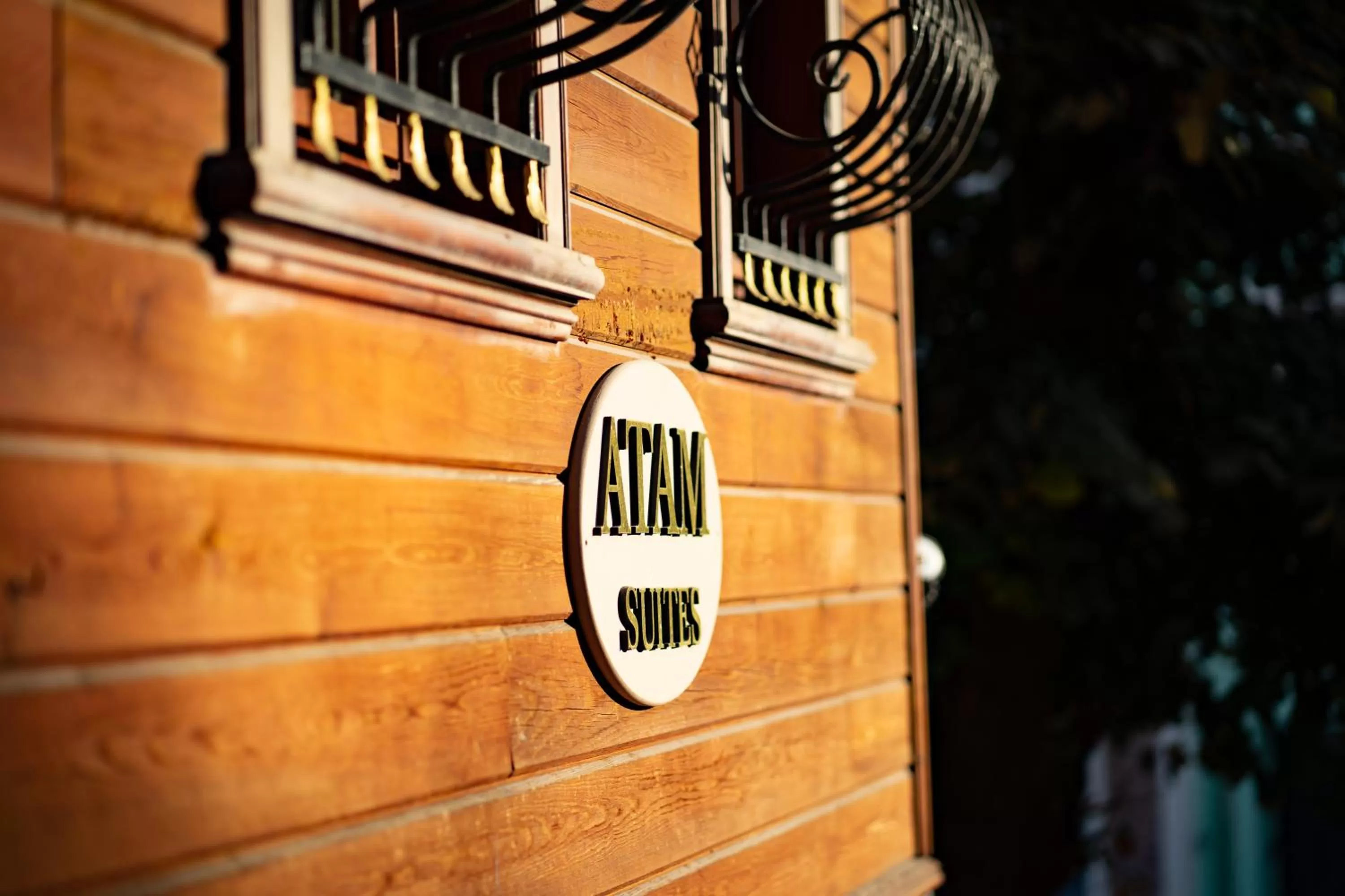 Facade/entrance in Atam Suites