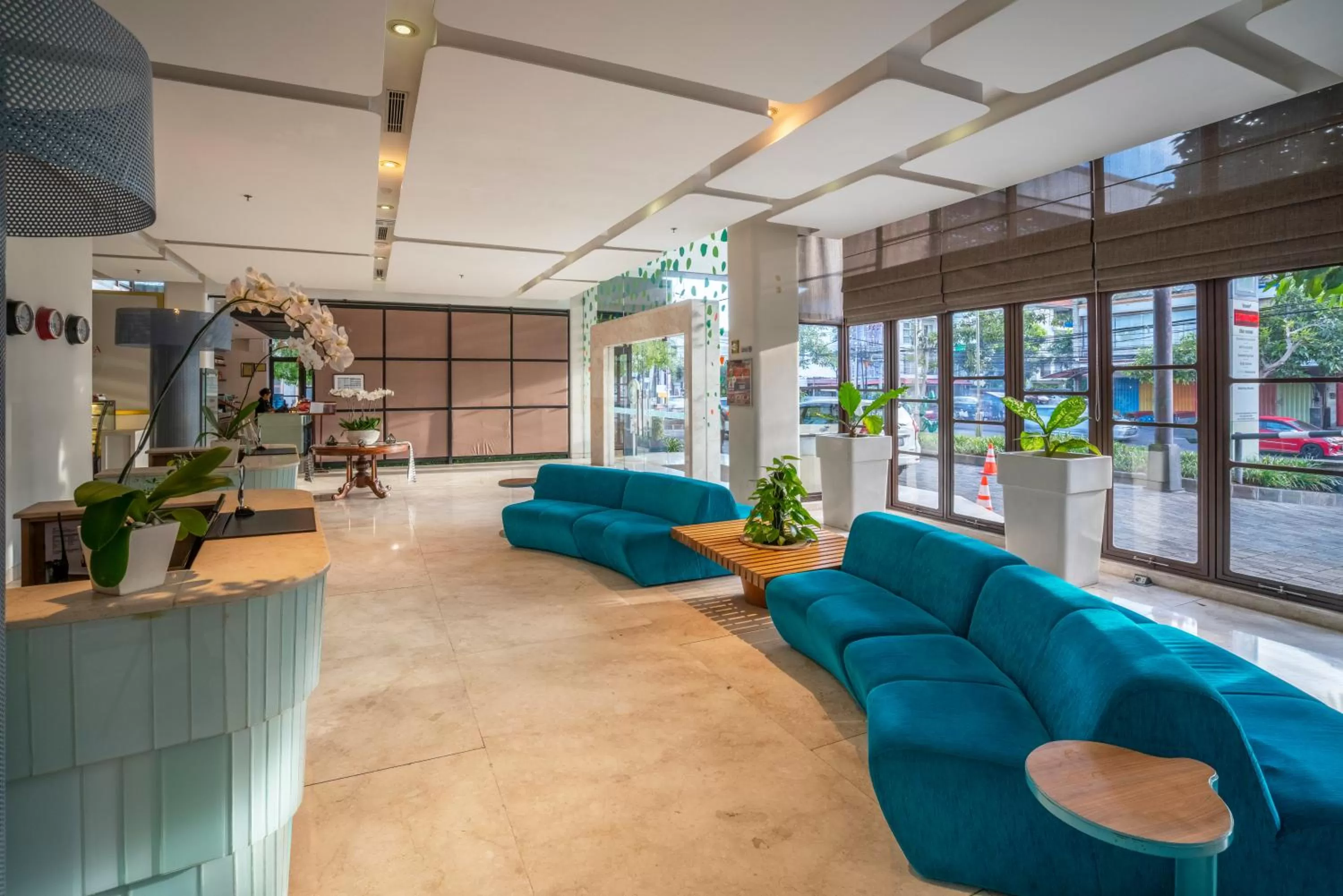 Lobby or reception in Grand Livio Kuta Hotel