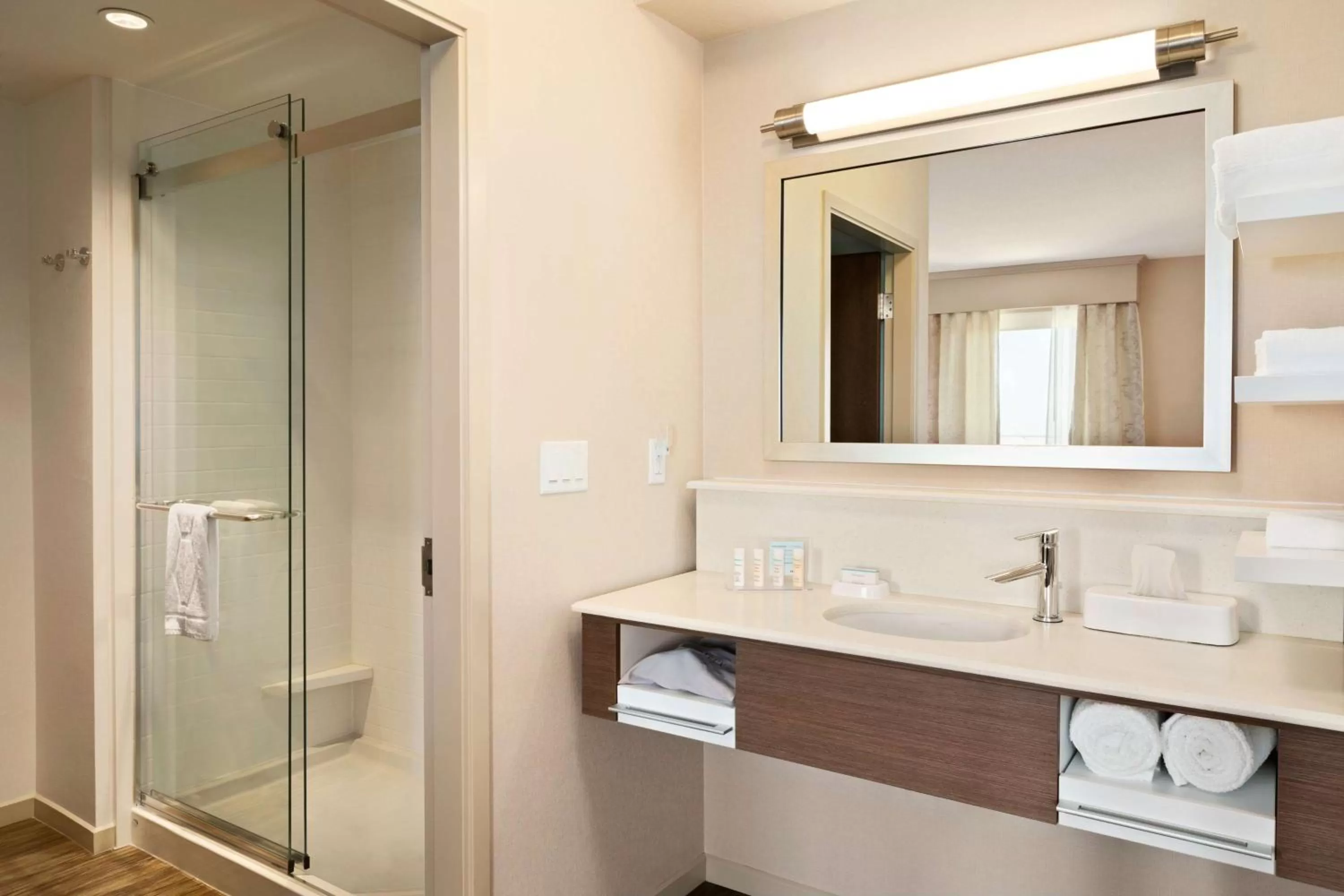 Bathroom in Hampton Inn by Hilton Edmonton/Sherwood Park
