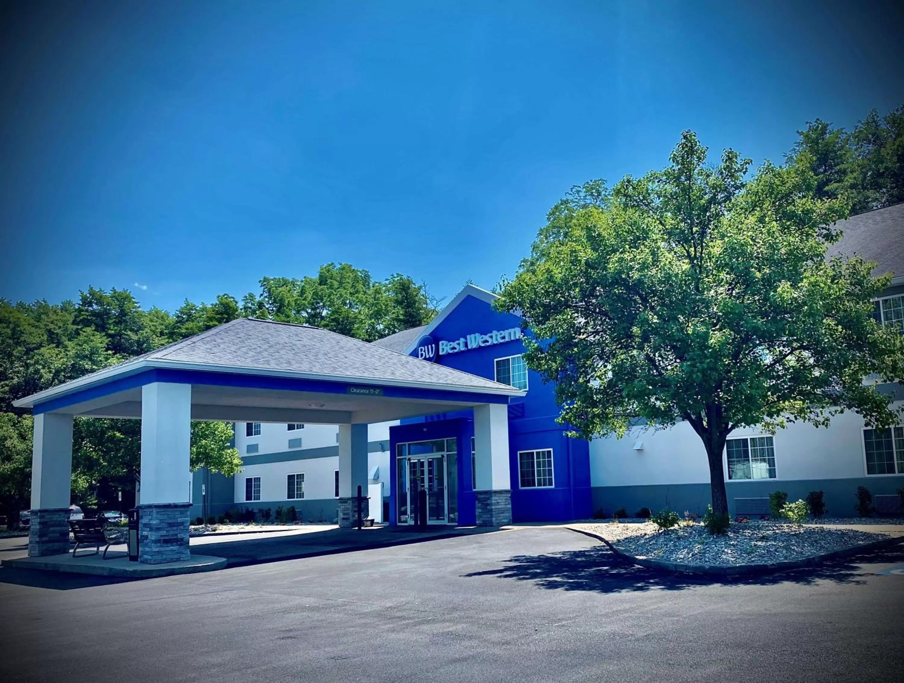 Best Western Brockport Inn & Suites