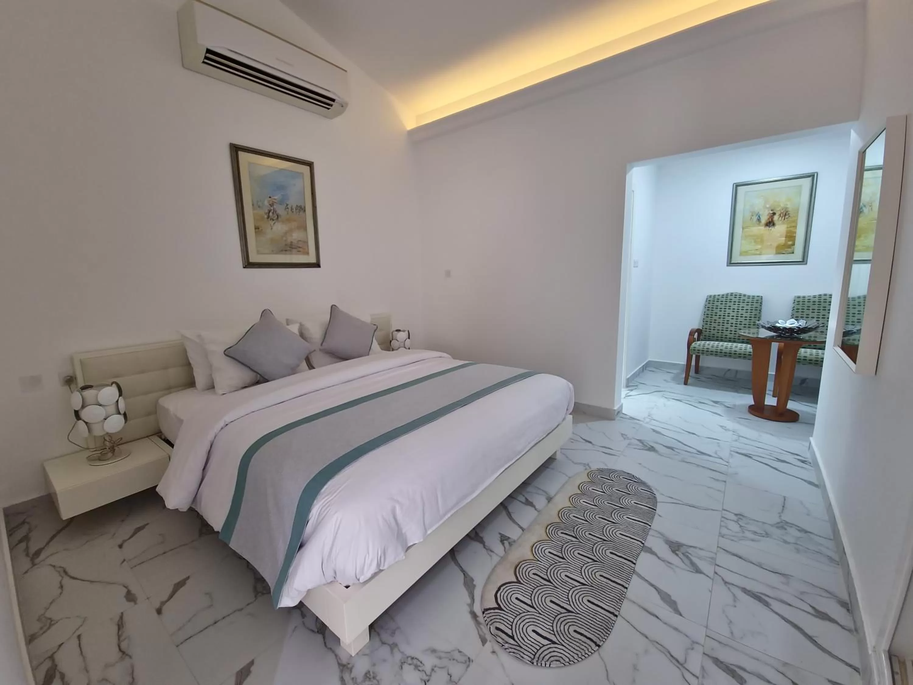 Bedroom, Bed in Holiday Beach Resort