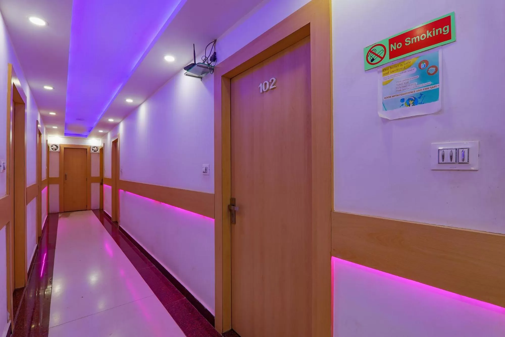 Lobby or reception in Via Moti Mahal - Sarnath museum