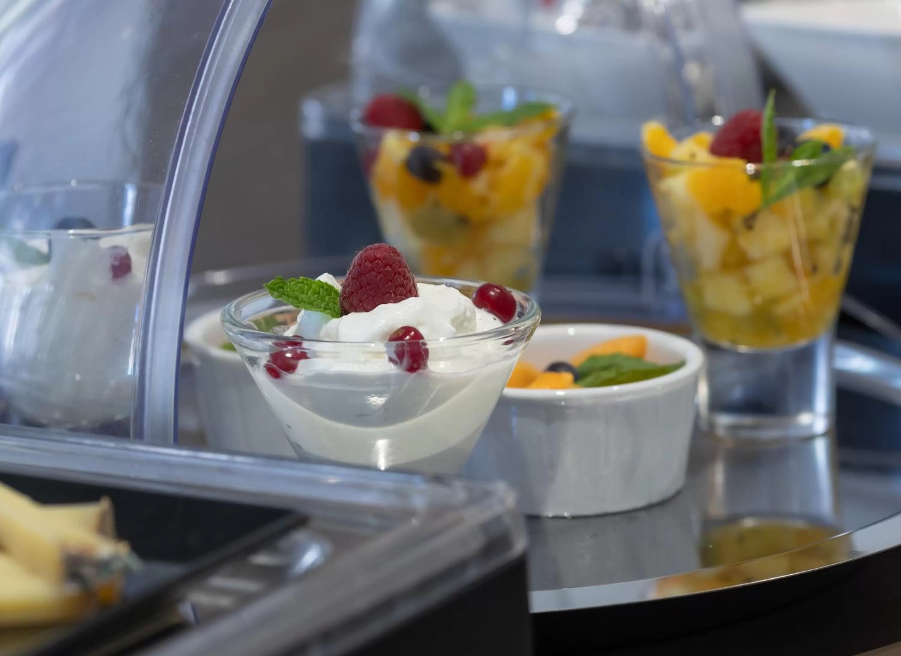 Buffet breakfast in Grand Hôtel Du Nord