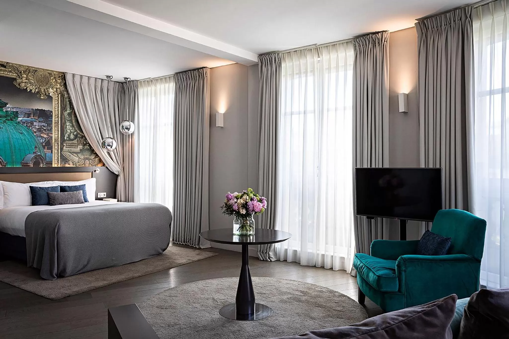 Photo of the whole room, Bed in Hotel Indigo Paris - Opera by IHG