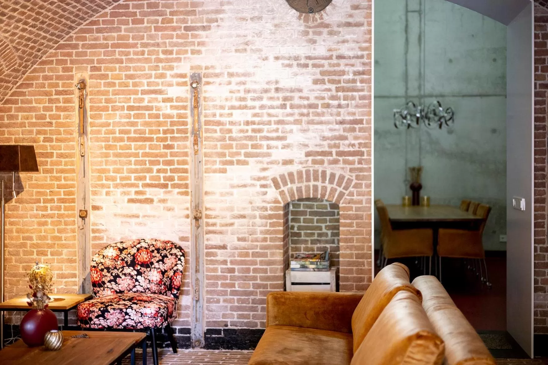 Seating Area in Fort Vuren