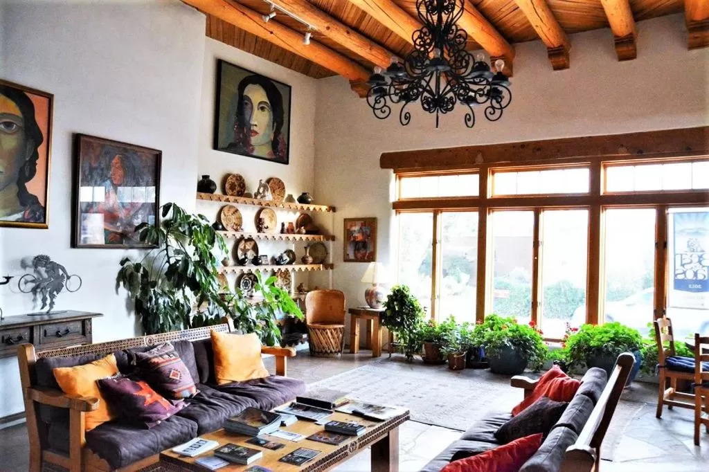 Seating Area in Casa Benavides Inn