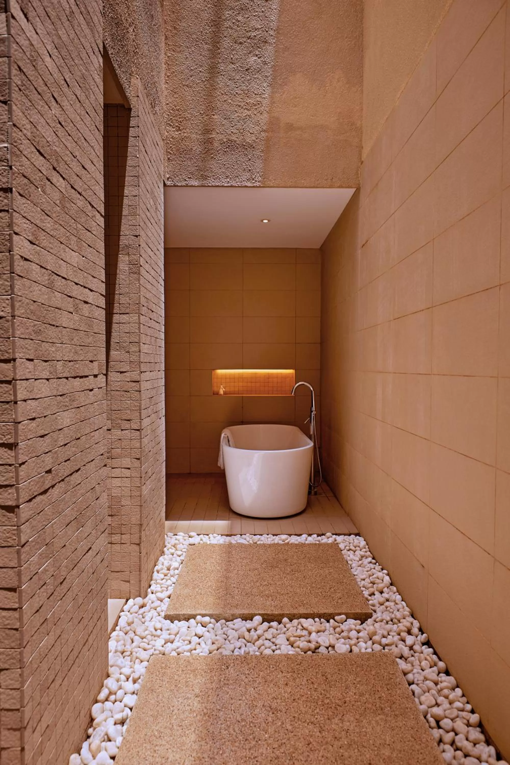 Bath in Le Grand Galle