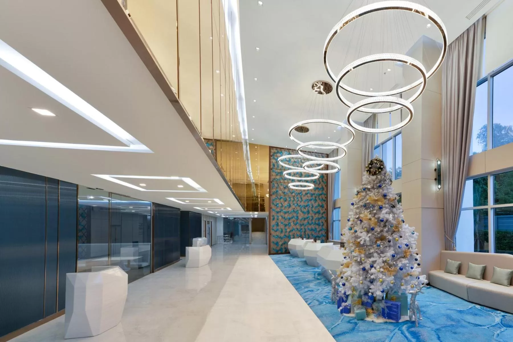 Lobby or reception in Centre Point Prime Hotel Pattaya