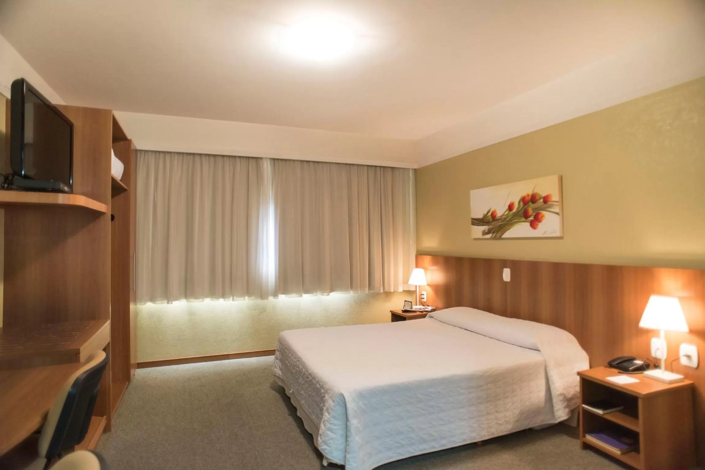 Bedroom, Bed in Tri Hotel Executive Caxias